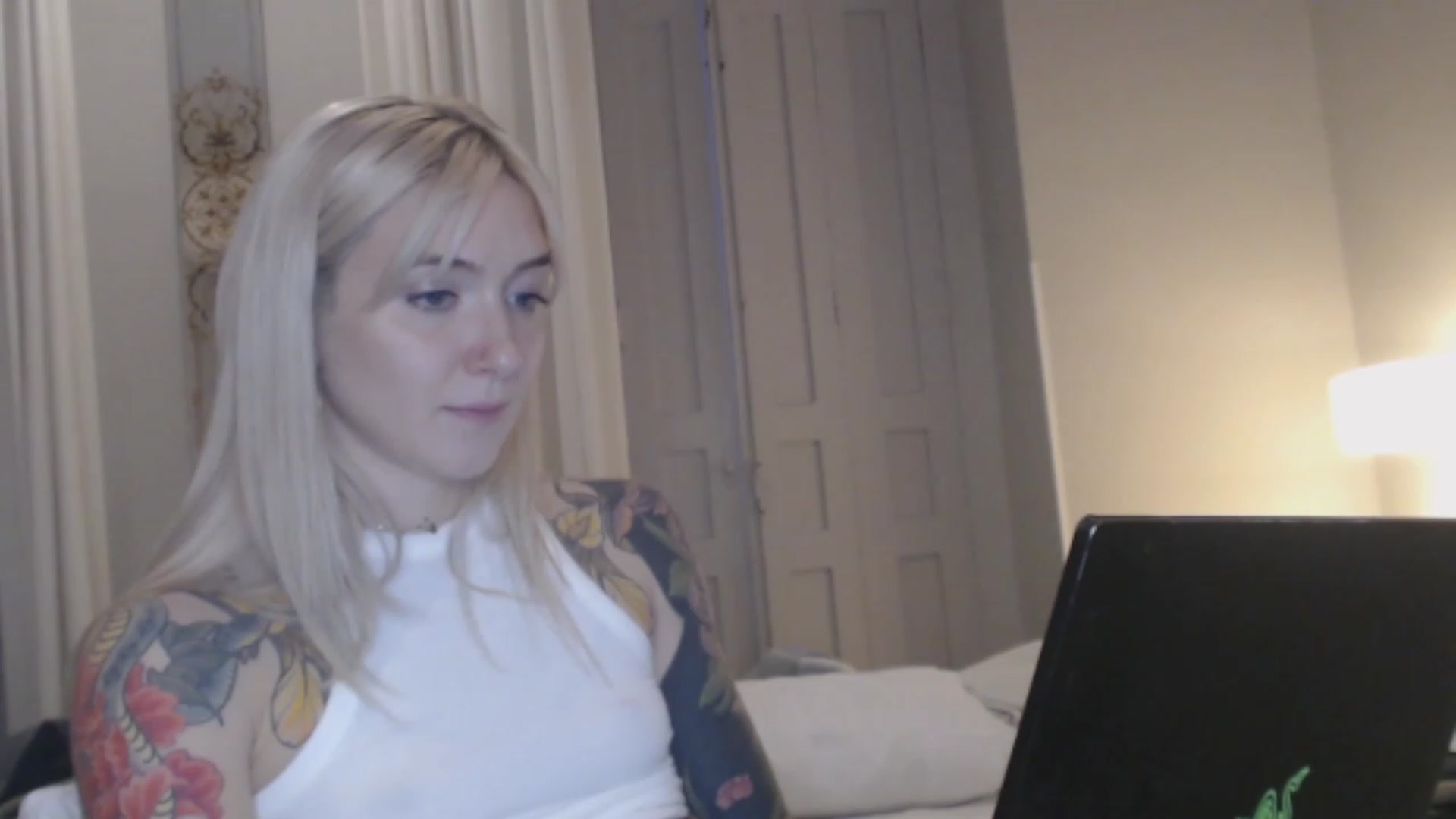 Gallery image thumbnail from Tattoo_bbgirl's myfreecams stream on, 12/30/2023, 17:53 image 6 of 20