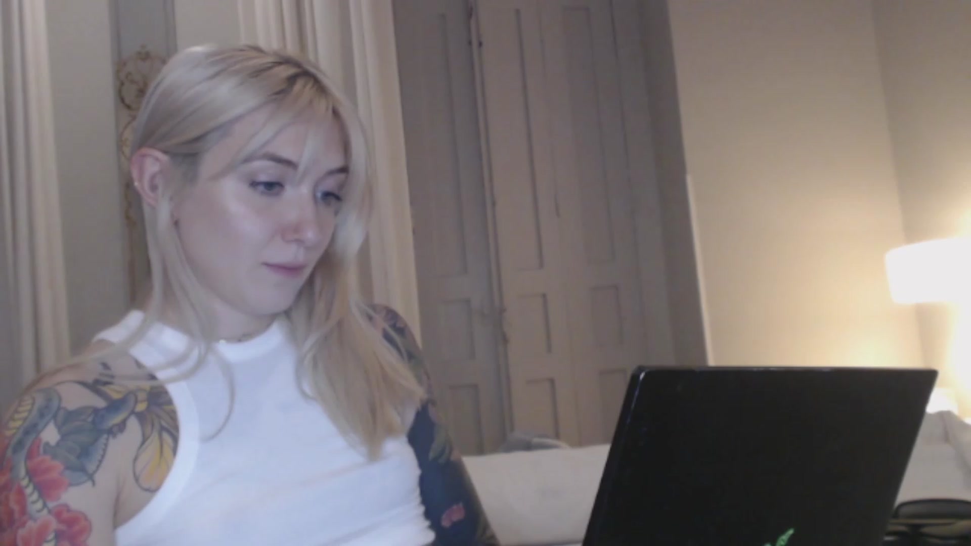 Gallery image thumbnail from Tattoo_bbgirl's myfreecams stream on, 12/30/2023, 17:53 image 14 of 20