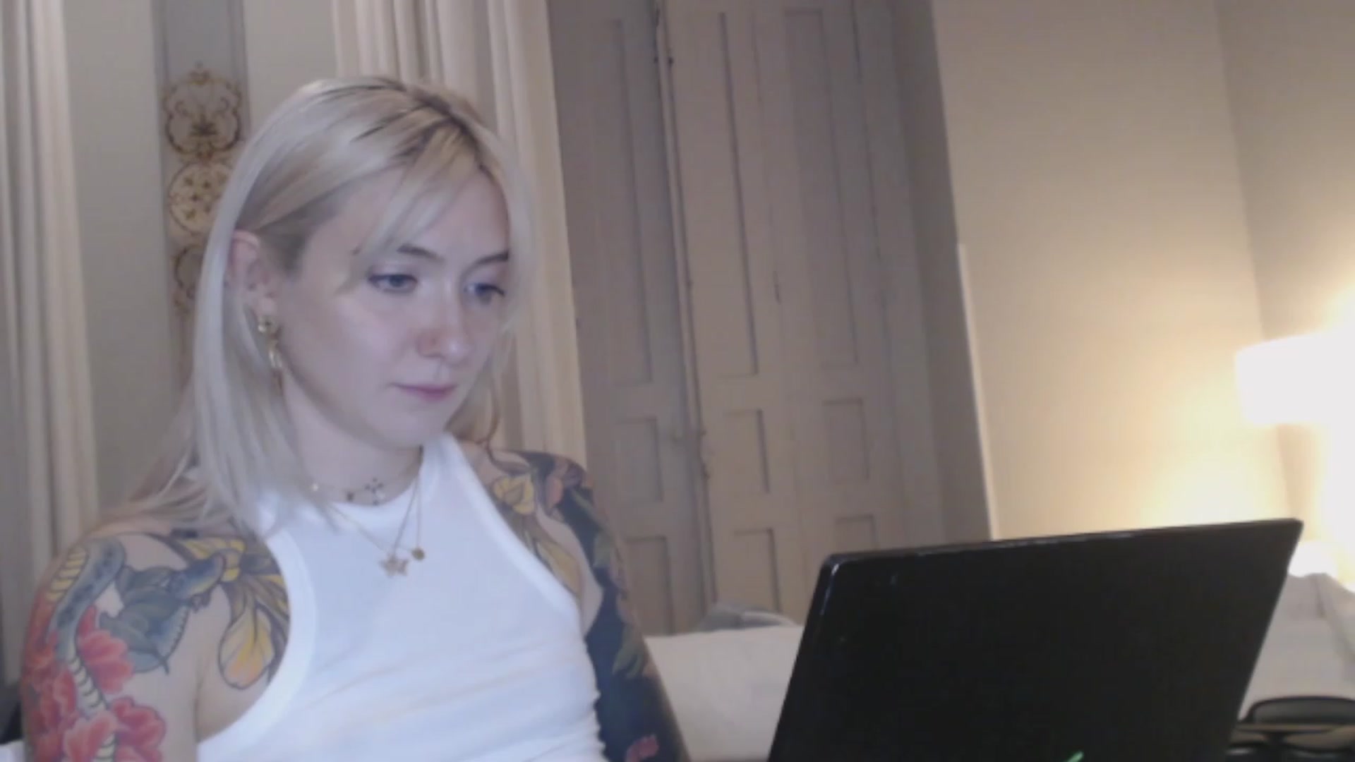 Gallery image thumbnail from Tattoo_bbgirl's myfreecams stream on, 12/30/2023, 17:53 image 19 of 20