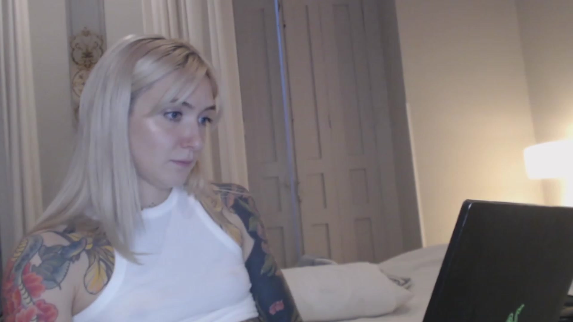 Gallery image thumbnail from Tattoo_bbgirl's myfreecams stream on, 12/30/2023, 17:53 image 4 of 20