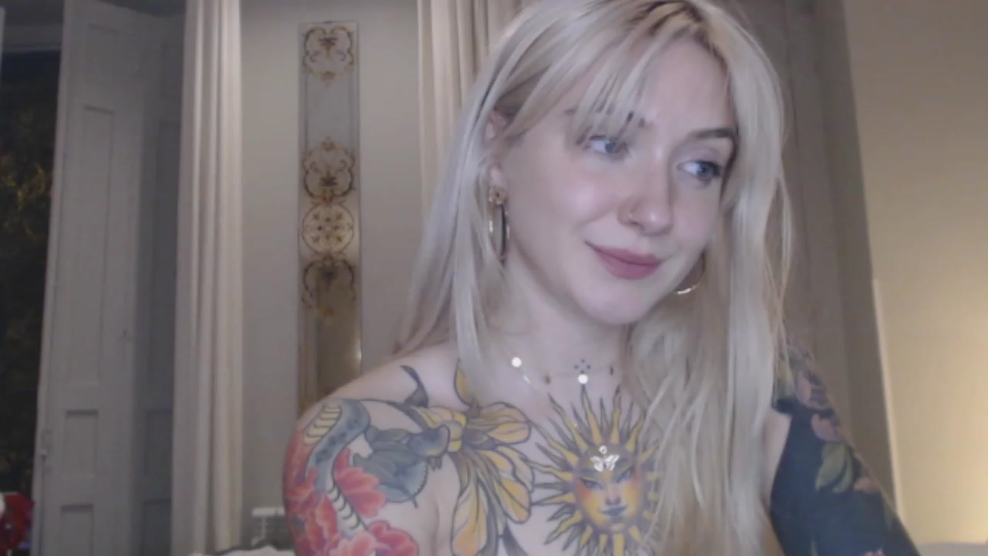 Gallery image thumbnail from Tattoo_bbgirl's myfreecams stream on, 12/30/2023, 21:06 image 10 of 20