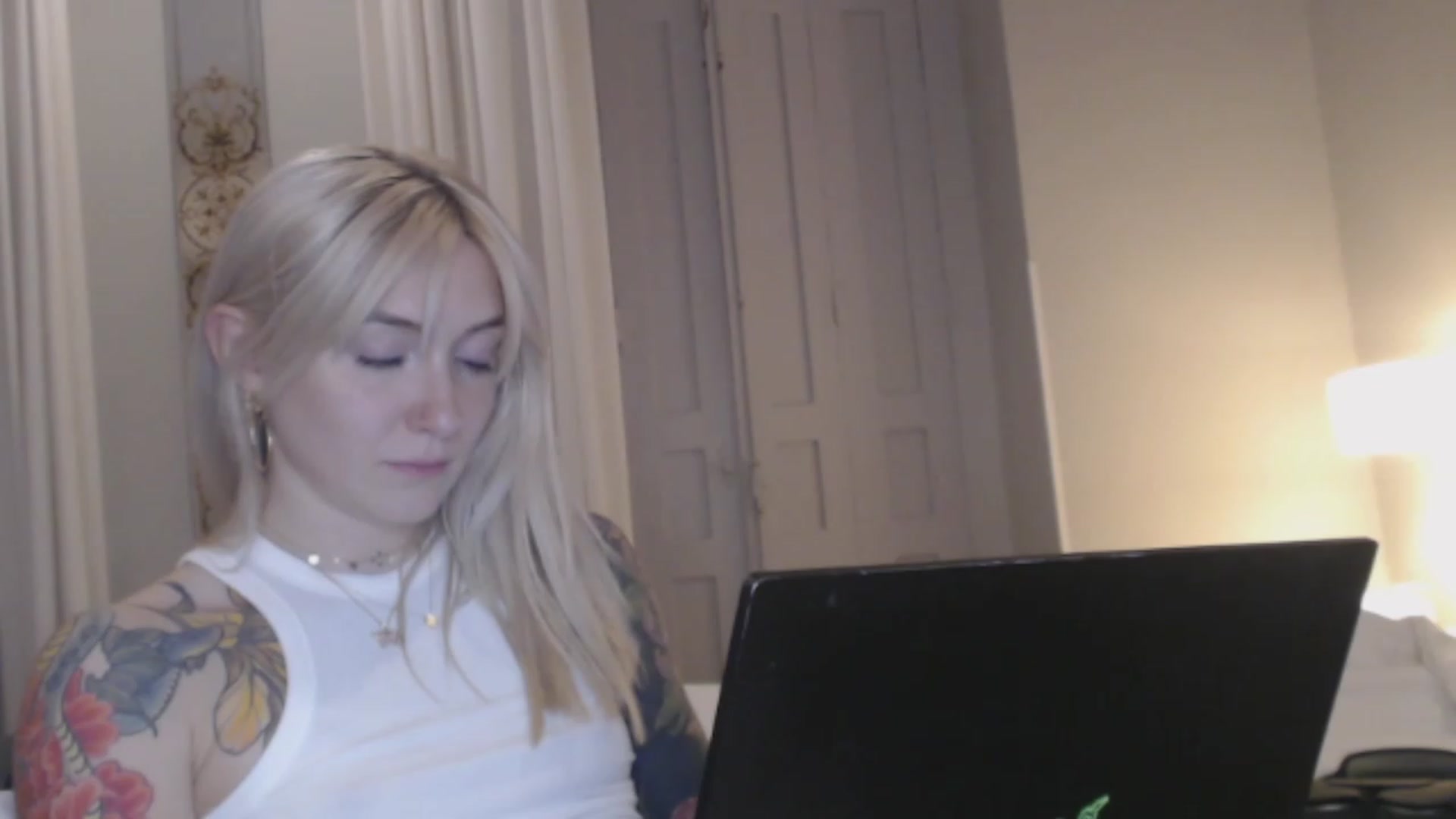 Gallery image thumbnail from Tattoo_bbgirl's myfreecams stream on, 12/30/2023, 21:06 image 1 of 20