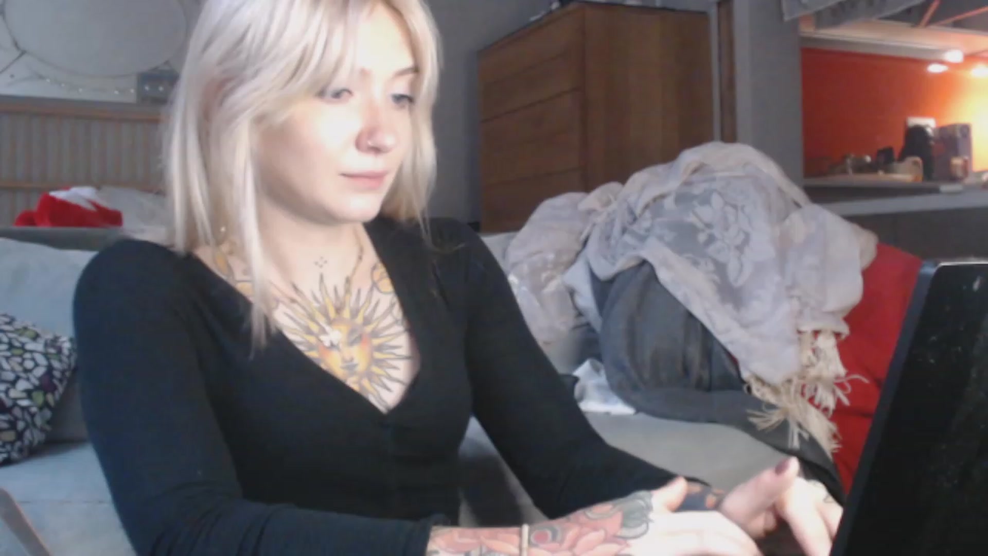 Gallery image thumbnail from Tattoo_bbgirl's myfreecams stream on, 01/02/2024, 15:56 image 13 of 20
