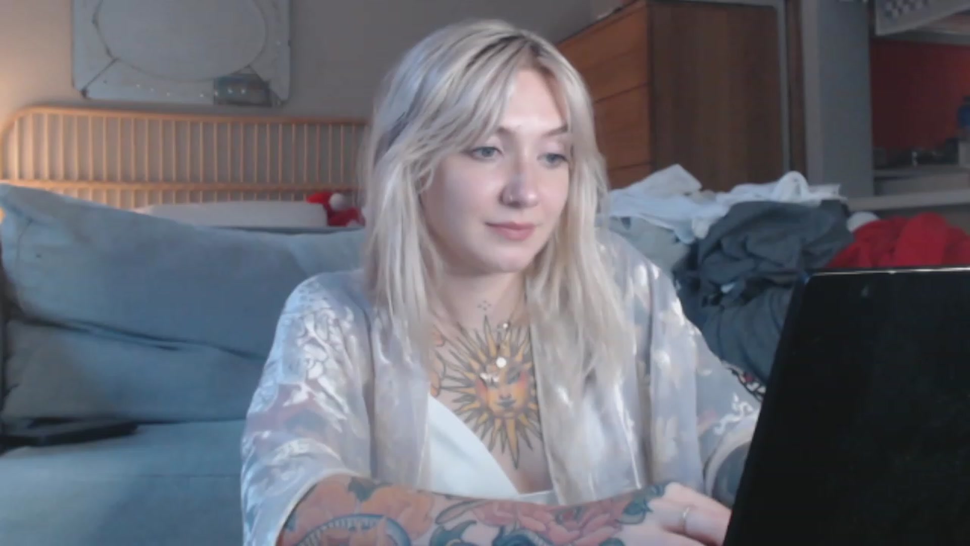 Gallery image thumbnail from Tattoo_bbgirl's myfreecams stream on, 01/03/2024, 17:24 image 6 of 20