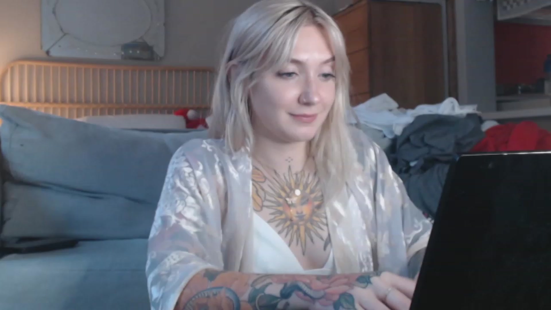 Gallery image thumbnail from Tattoo_bbgirl's myfreecams stream on, 01/03/2024, 17:24 image 5 of 20