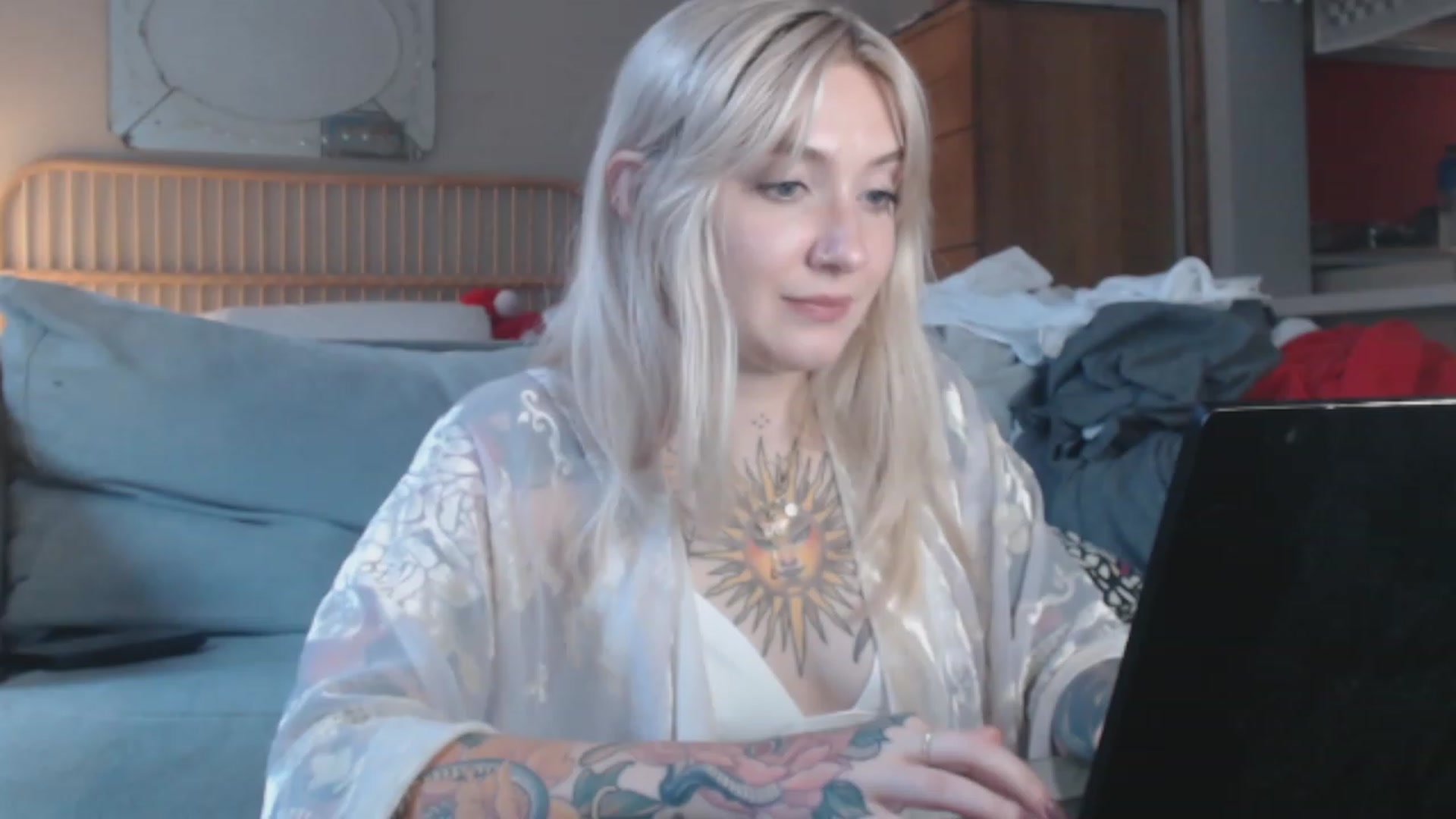 Gallery image thumbnail from Tattoo_bbgirl's myfreecams stream on, 01/03/2024, 17:24 image 4 of 20