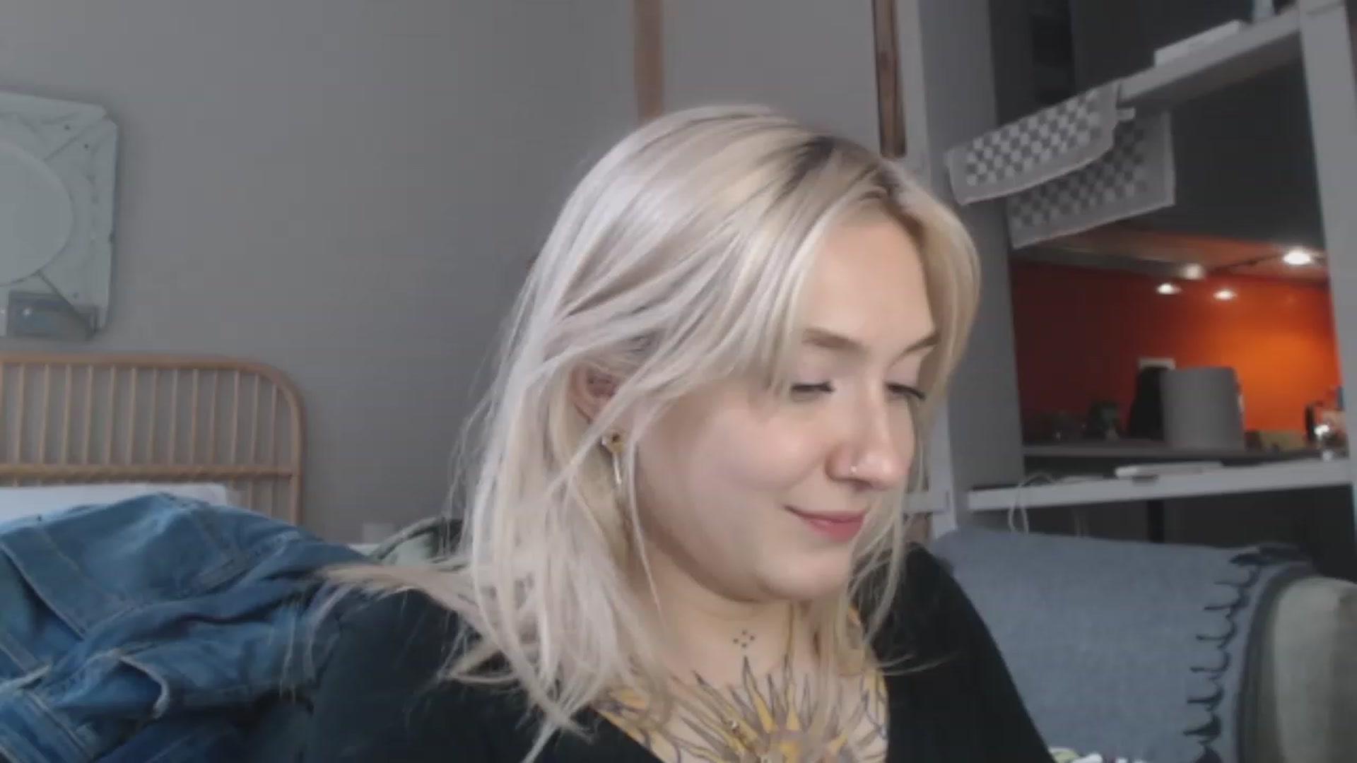 Gallery image thumbnail from Tattoo_bbgirl's myfreecams stream on, 01/12/2024, 15:39 image 15 of 20
