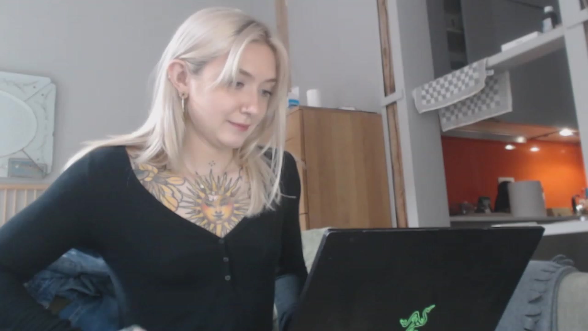 Gallery image thumbnail from Tattoo_bbgirl's myfreecams stream on, 01/12/2024, 15:39 image 7 of 20