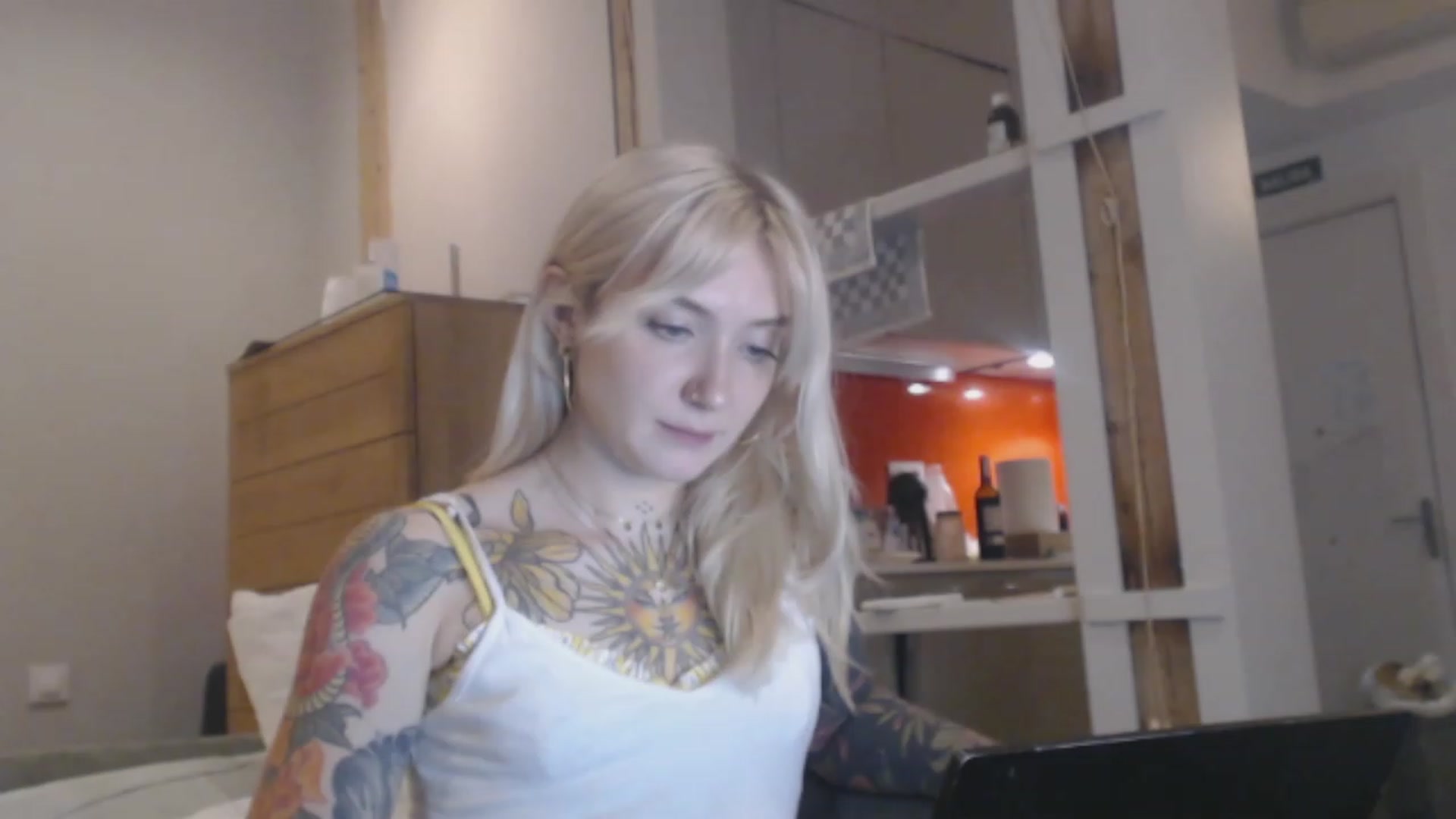 Gallery image thumbnail from Tattoo_bbgirl's myfreecams stream on, 01/16/2024, 17:57 image 8 of 20