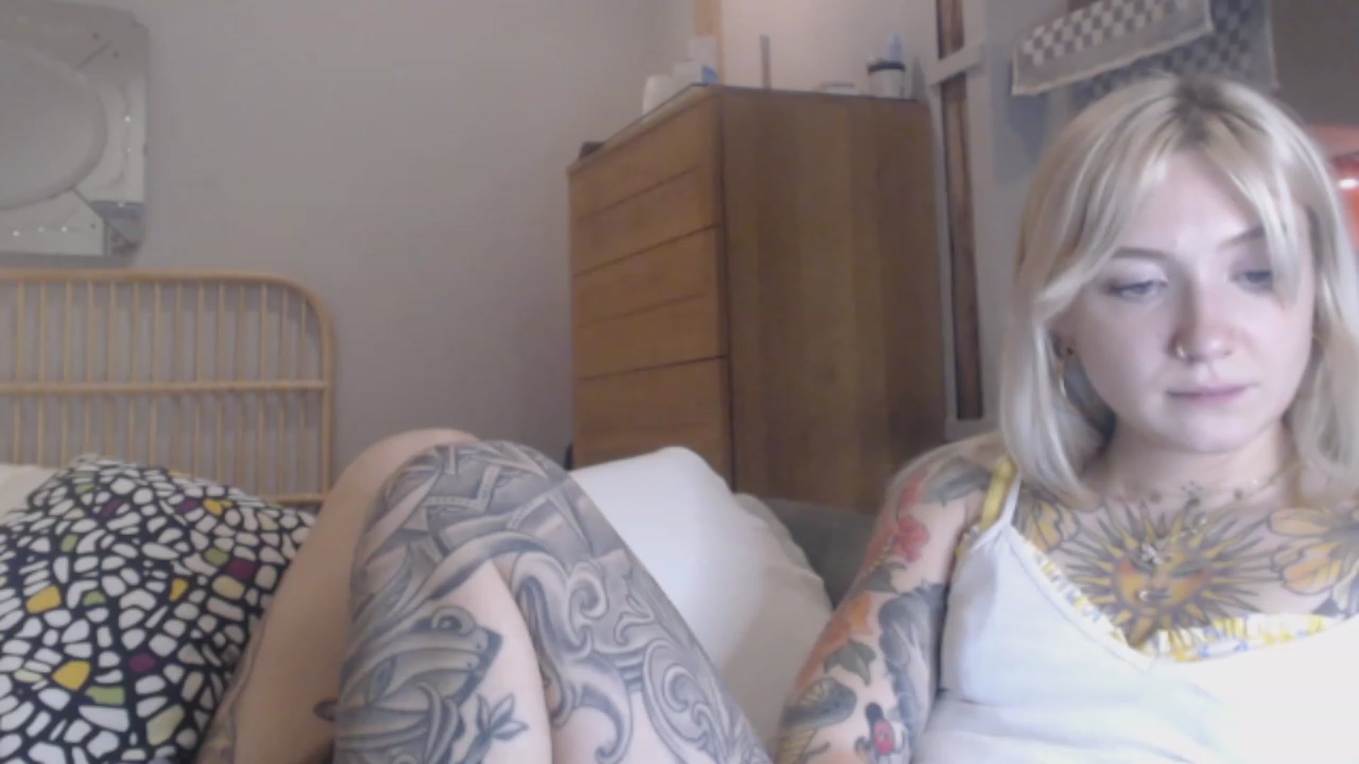 Gallery image thumbnail from Tattoo_bbgirl's myfreecams stream on, 01/16/2024, 20:08 image 8 of 20