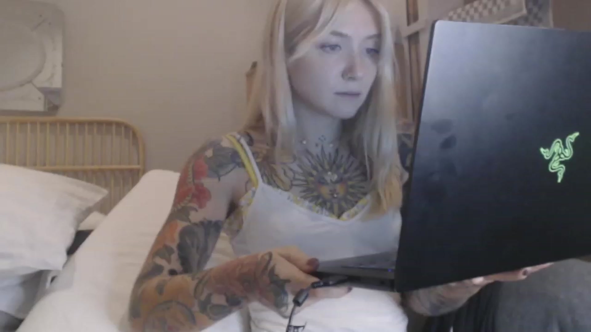 Gallery image thumbnail from Tattoo_bbgirl's myfreecams stream on, 01/16/2024, 20:08 image 19 of 20