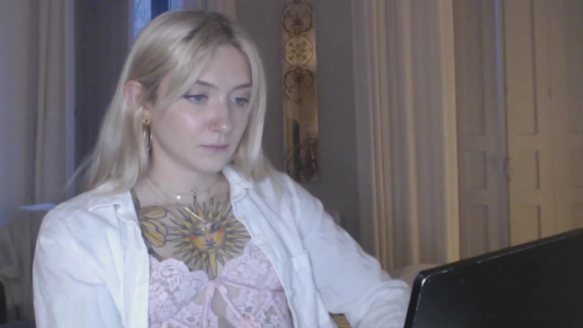 Gallery image thumbnail from Tattoo_bbgirl's myfreecams stream on, 01/18/2024, 19:49 image 5 of 20