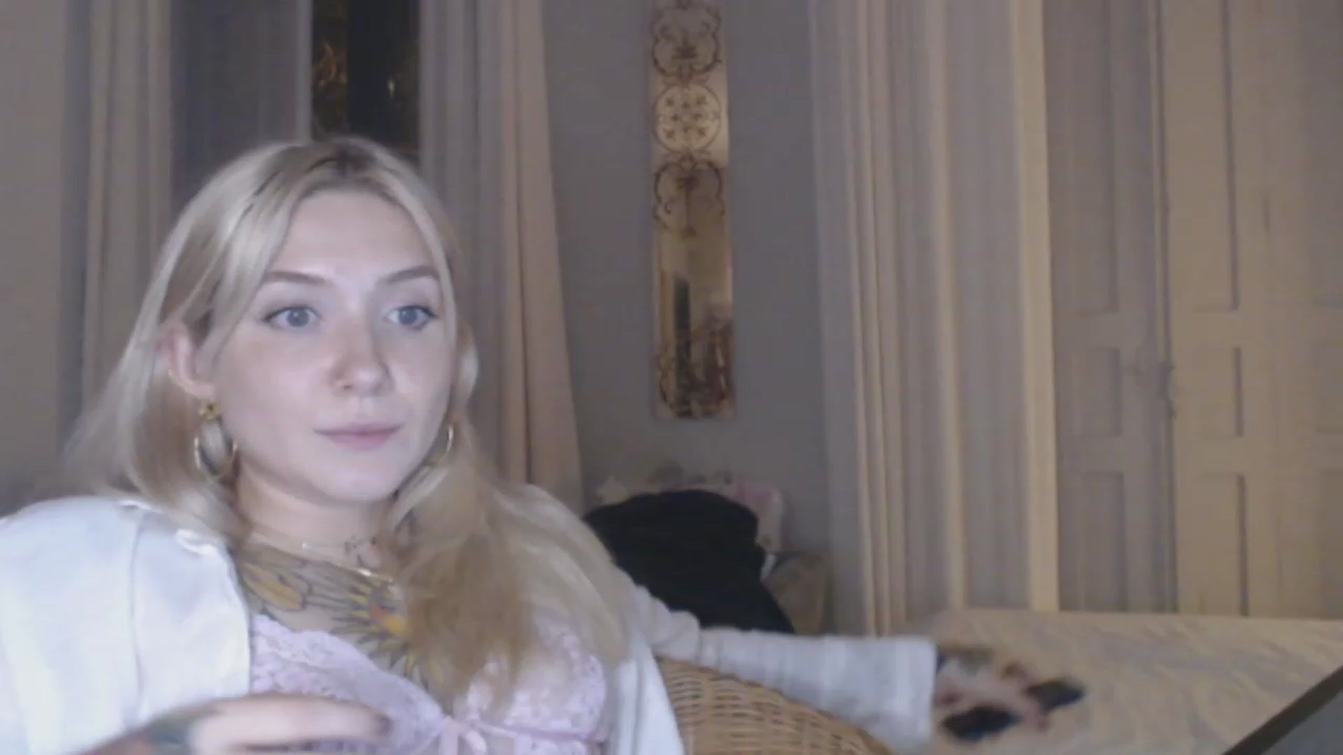 Gallery image thumbnail from Tattoo_bbgirl's myfreecams stream on, 01/18/2024, 19:49 image 13 of 20