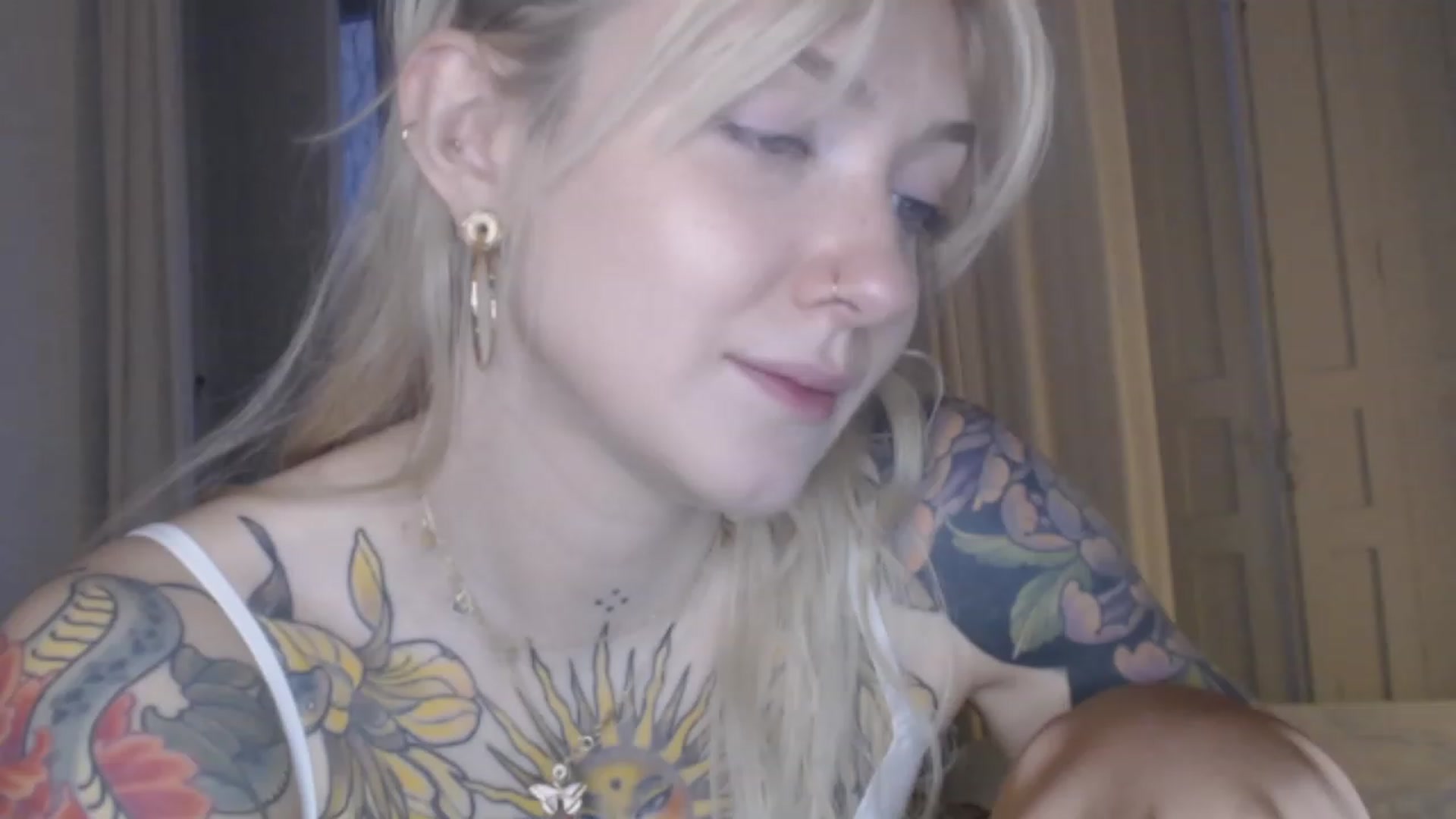 Gallery image thumbnail from Tattoo_bbgirl's myfreecams stream on, 01/19/2024, 18:06 image 5 of 20