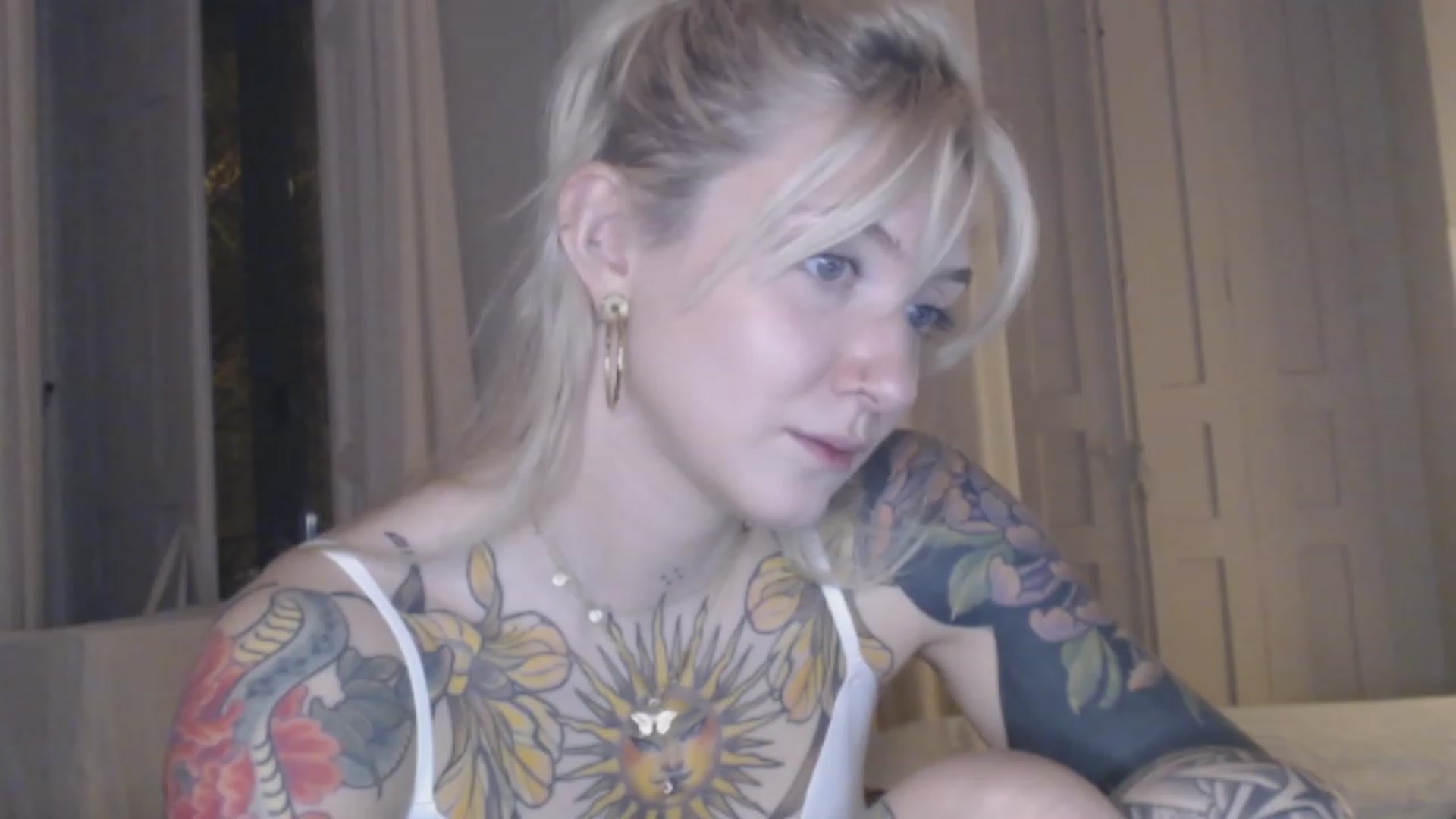 Gallery image thumbnail from Tattoo_bbgirl's myfreecams stream on, 01/19/2024, 18:06 image 17 of 20