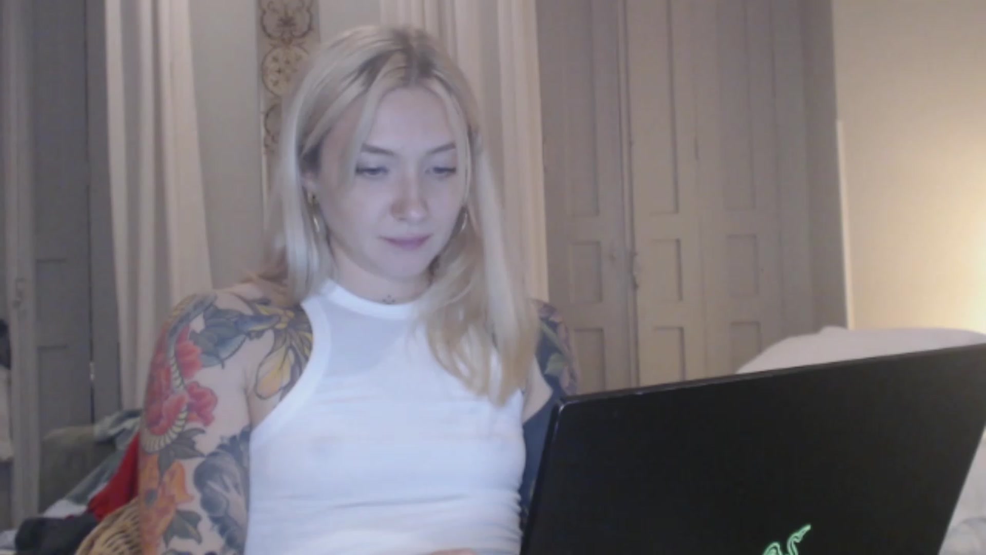 Gallery image thumbnail from Tattoo_bbgirl's myfreecams stream on, 01/22/2024, 19:53 image 12 of 20