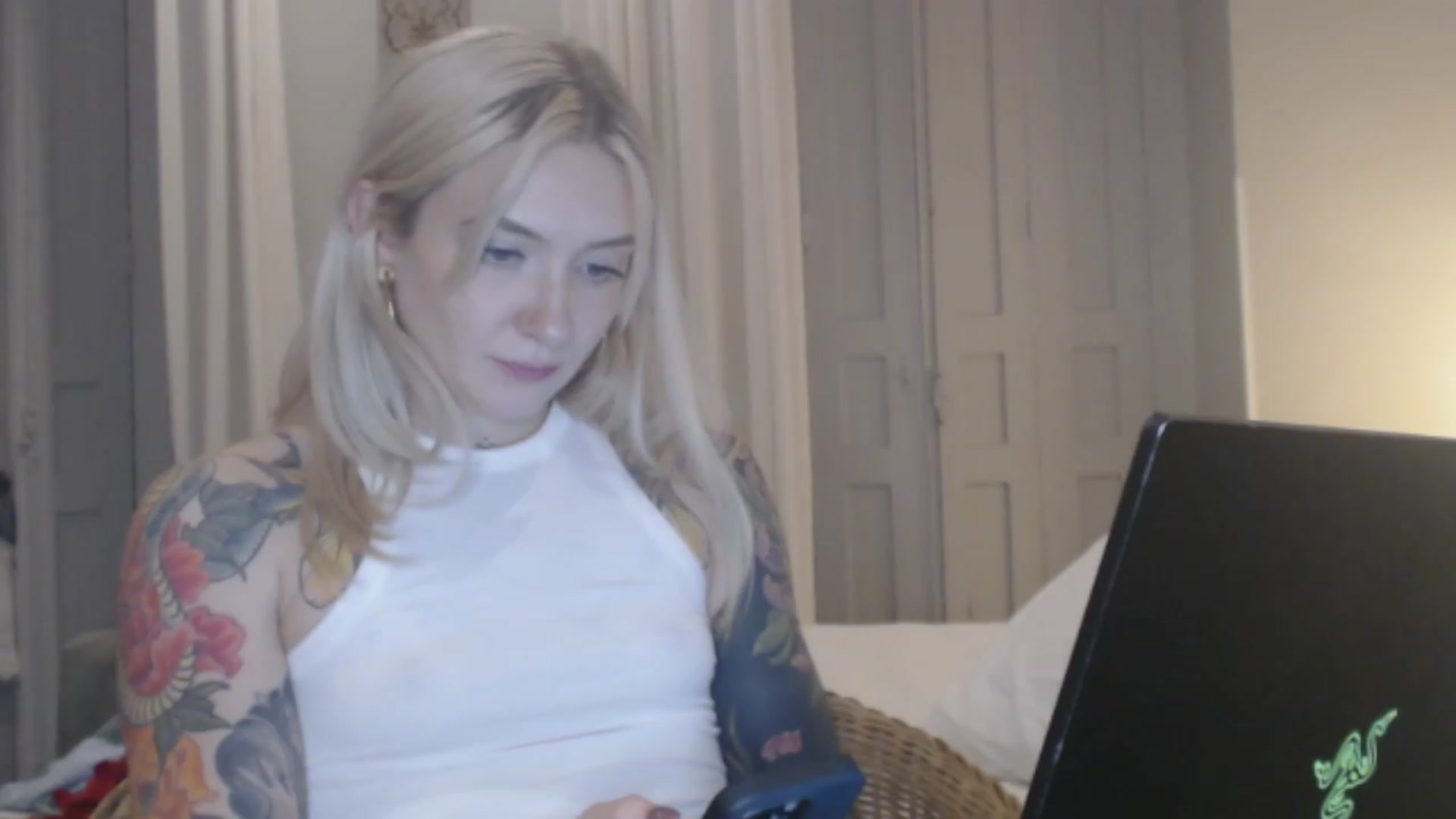 Gallery image thumbnail from Tattoo_bbgirl's myfreecams stream on, 01/22/2024, 19:53 image 7 of 20