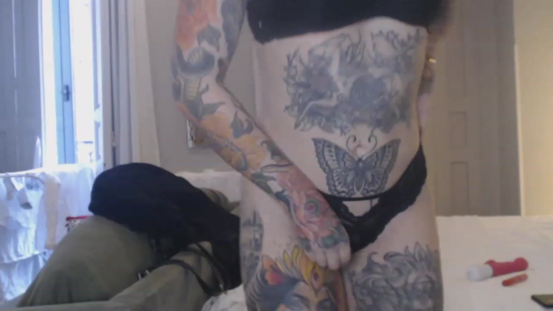 Gallery image thumbnail from Tattoo_bbgirl's myfreecams stream on, 01/23/2024, 16:46 image 18 of 20