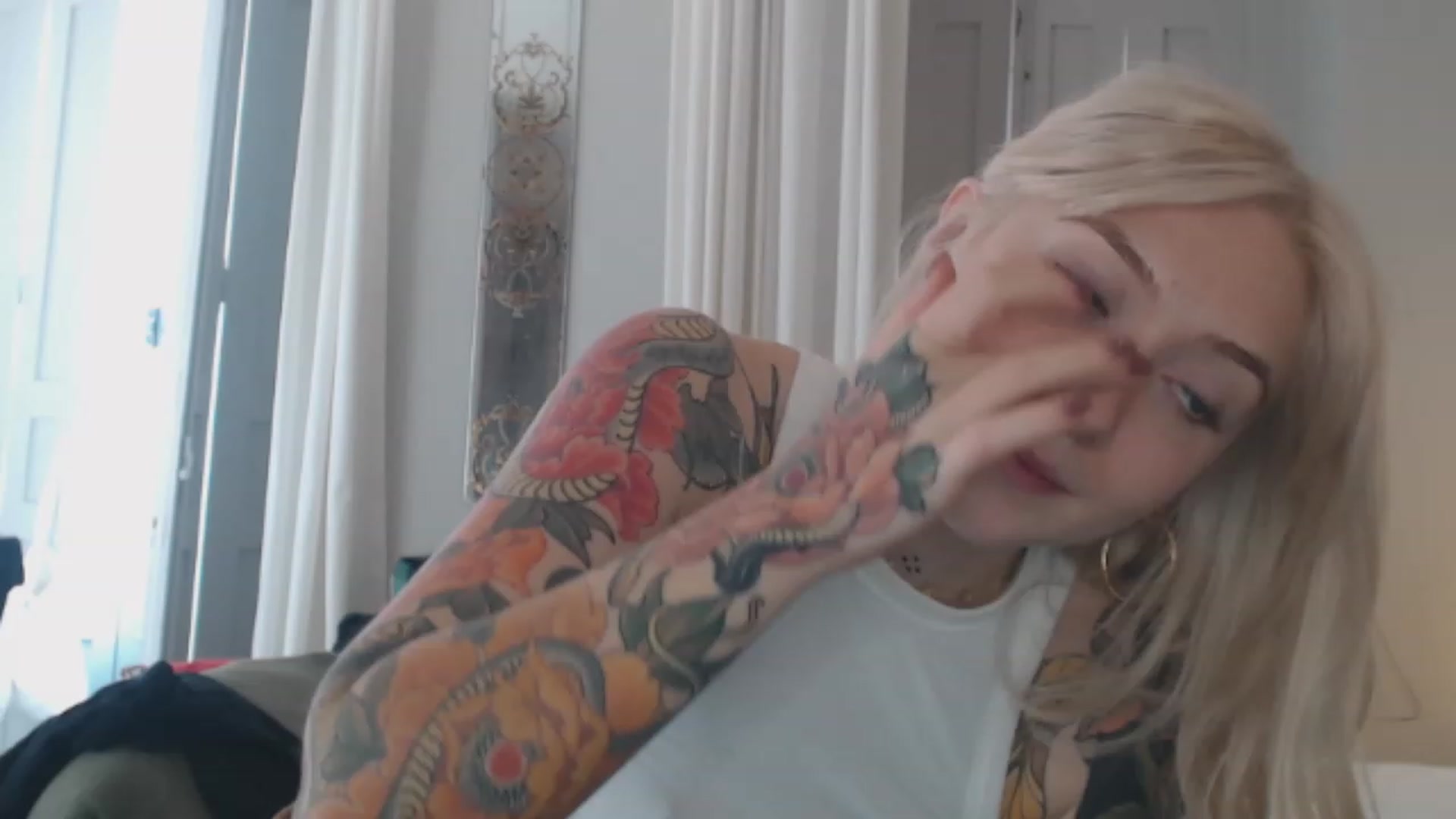 Gallery image thumbnail from Tattoo_bbgirl's myfreecams stream on, 01/24/2024, 14:25 image 7 of 20