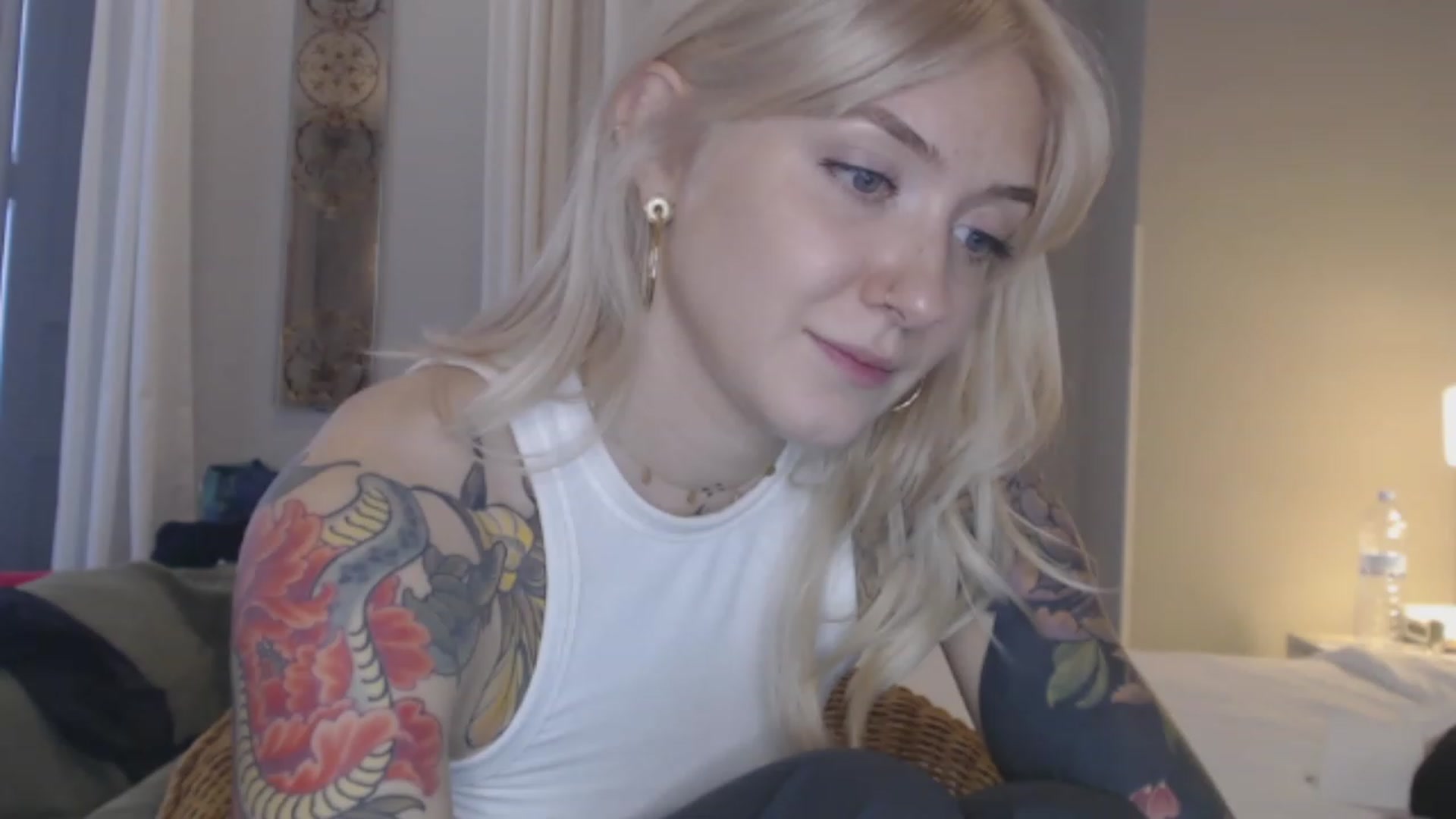Gallery image thumbnail from Tattoo_bbgirl's myfreecams stream on, 01/24/2024, 15:03 image 12 of 20