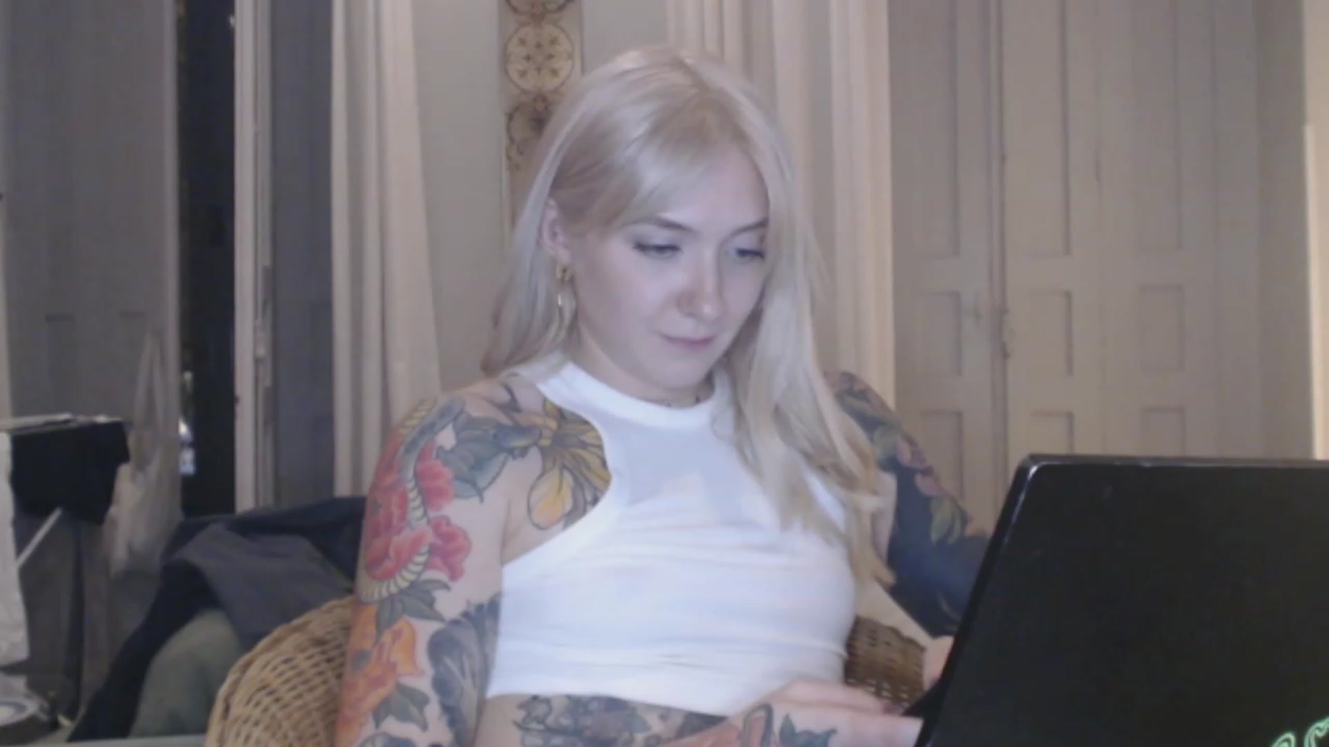 Gallery image thumbnail from Tattoo_bbgirl's myfreecams stream on, 01/24/2024, 18:55 image 18 of 20