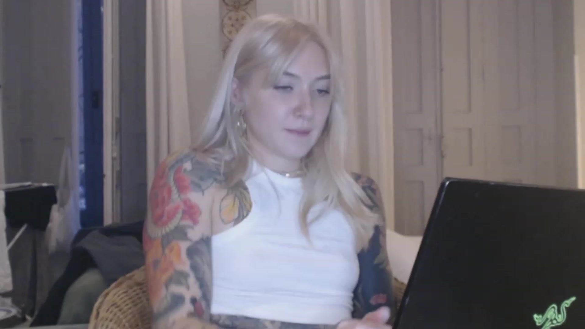 Gallery image thumbnail from Tattoo_bbgirl's myfreecams stream on, 01/24/2024, 18:55 image 8 of 20