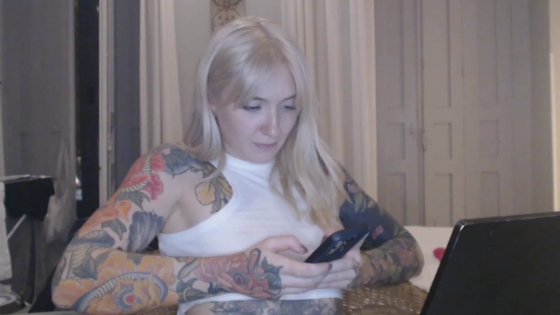Gallery image thumbnail from Tattoo_bbgirl's myfreecams stream on, 01/24/2024, 18:55 image 19 of 20