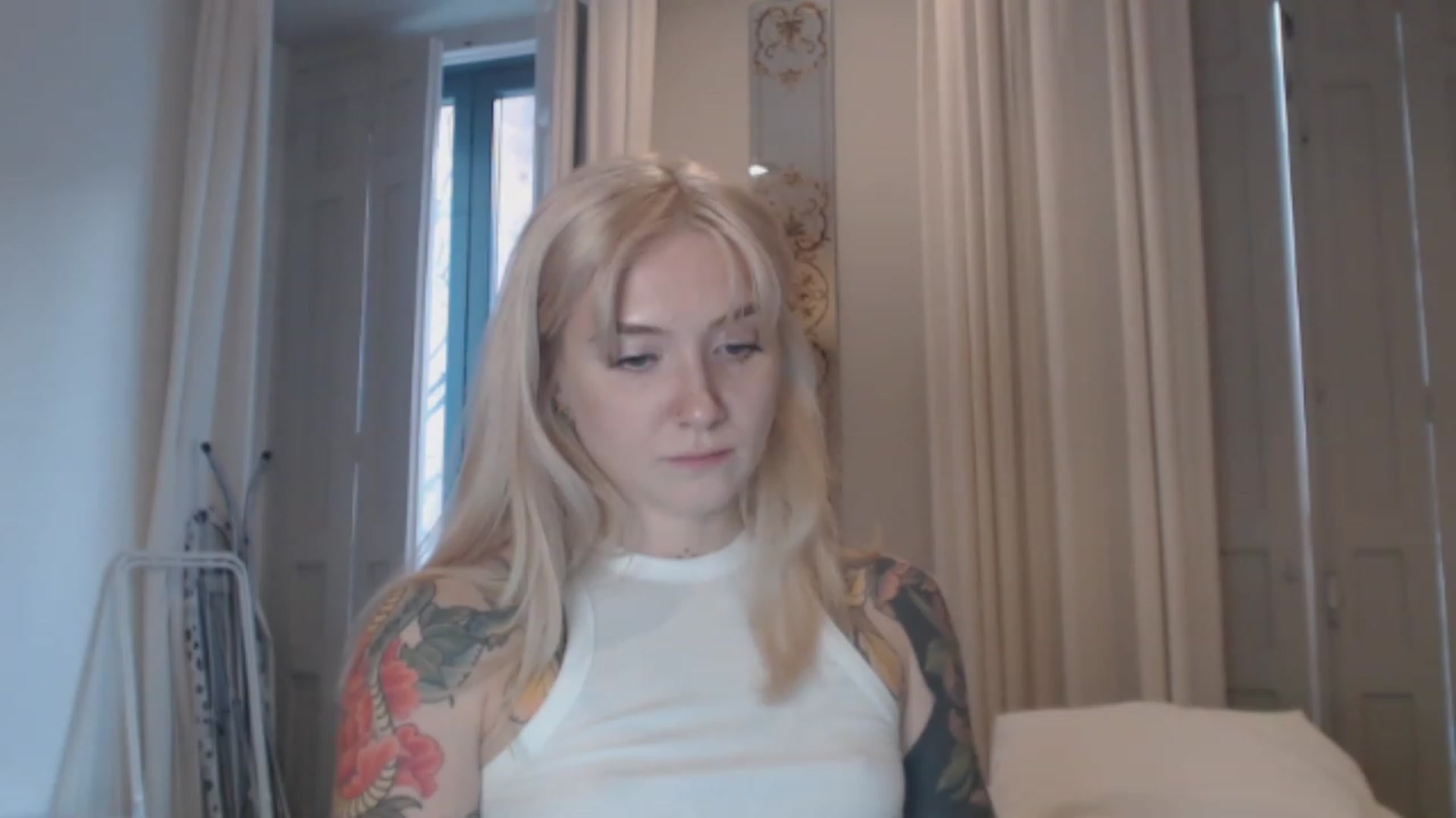 Gallery image thumbnail from Tattoo_bbgirl's myfreecams stream on, 01/29/2024, 17:45 image 4 of 20
