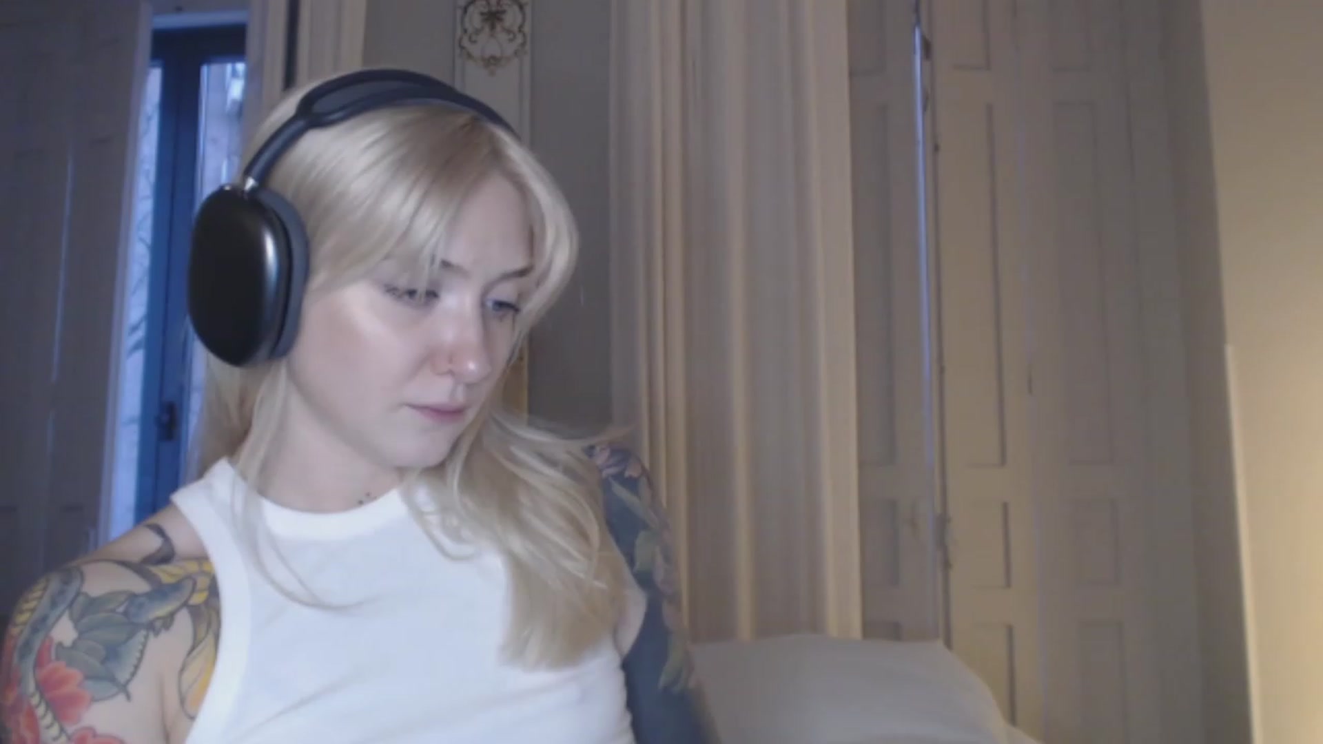 Gallery image thumbnail from Tattoo_bbgirl's myfreecams stream on, 01/29/2024, 17:45 image 13 of 20