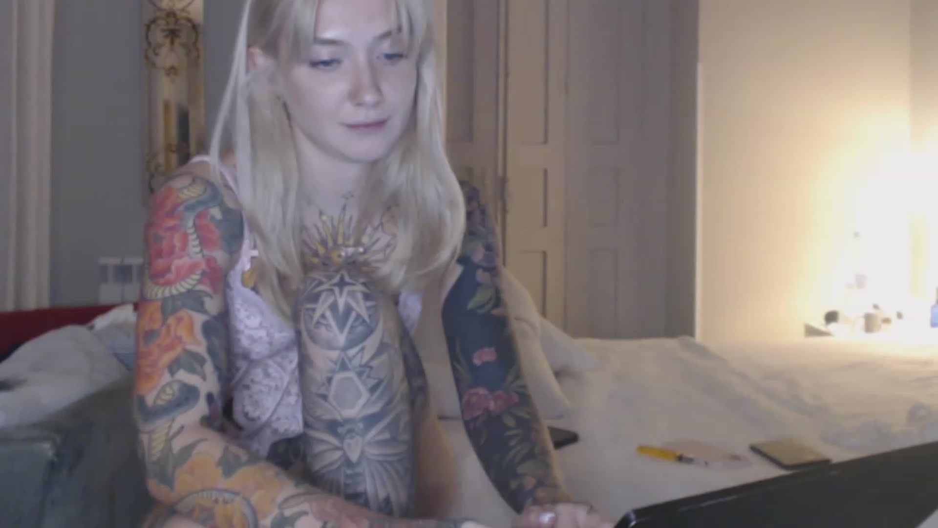 Gallery image thumbnail from Tattoo_bbgirl's myfreecams stream on, 01/29/2024, 20:55 image 19 of 20