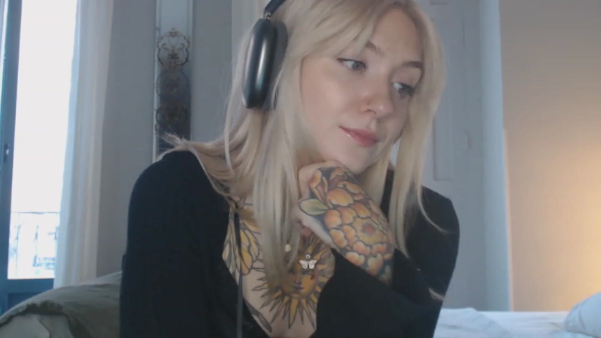 Gallery image thumbnail from Tattoo_bbgirl's myfreecams stream on, 01/30/2024, 17:45 image 1 of 20