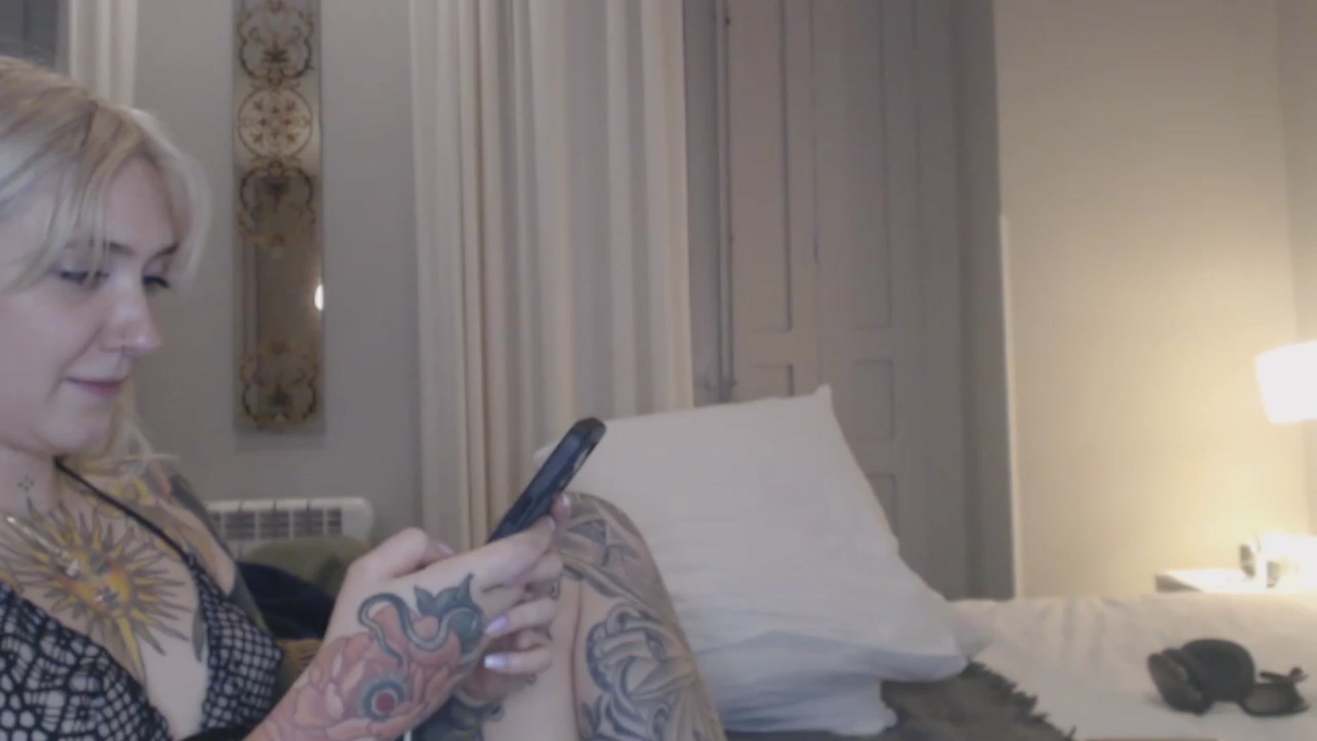 Gallery image thumbnail from Tattoo_bbgirl's myfreecams stream on, 02/01/2024, 19:48 image 18 of 20