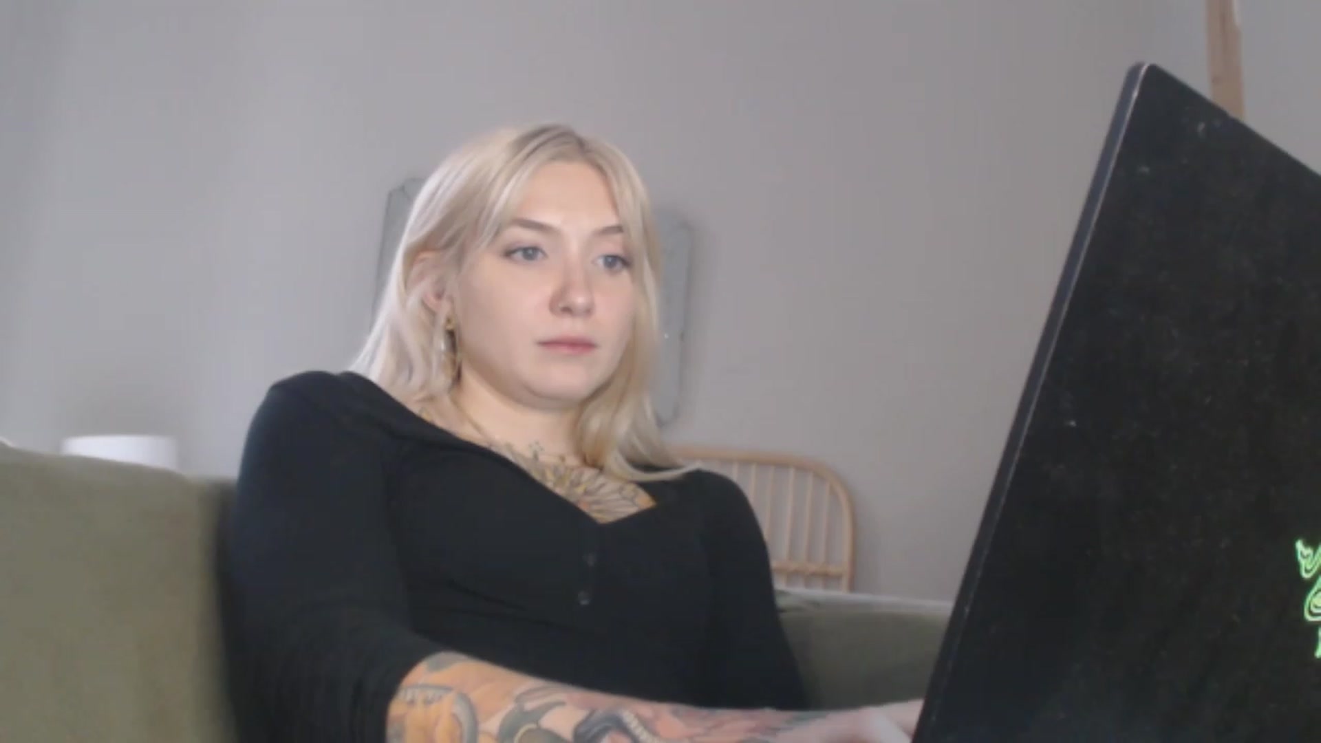 Gallery image thumbnail from Tattoo_bbgirl's myfreecams stream on, 02/08/2024, 14:36 image 16 of 20