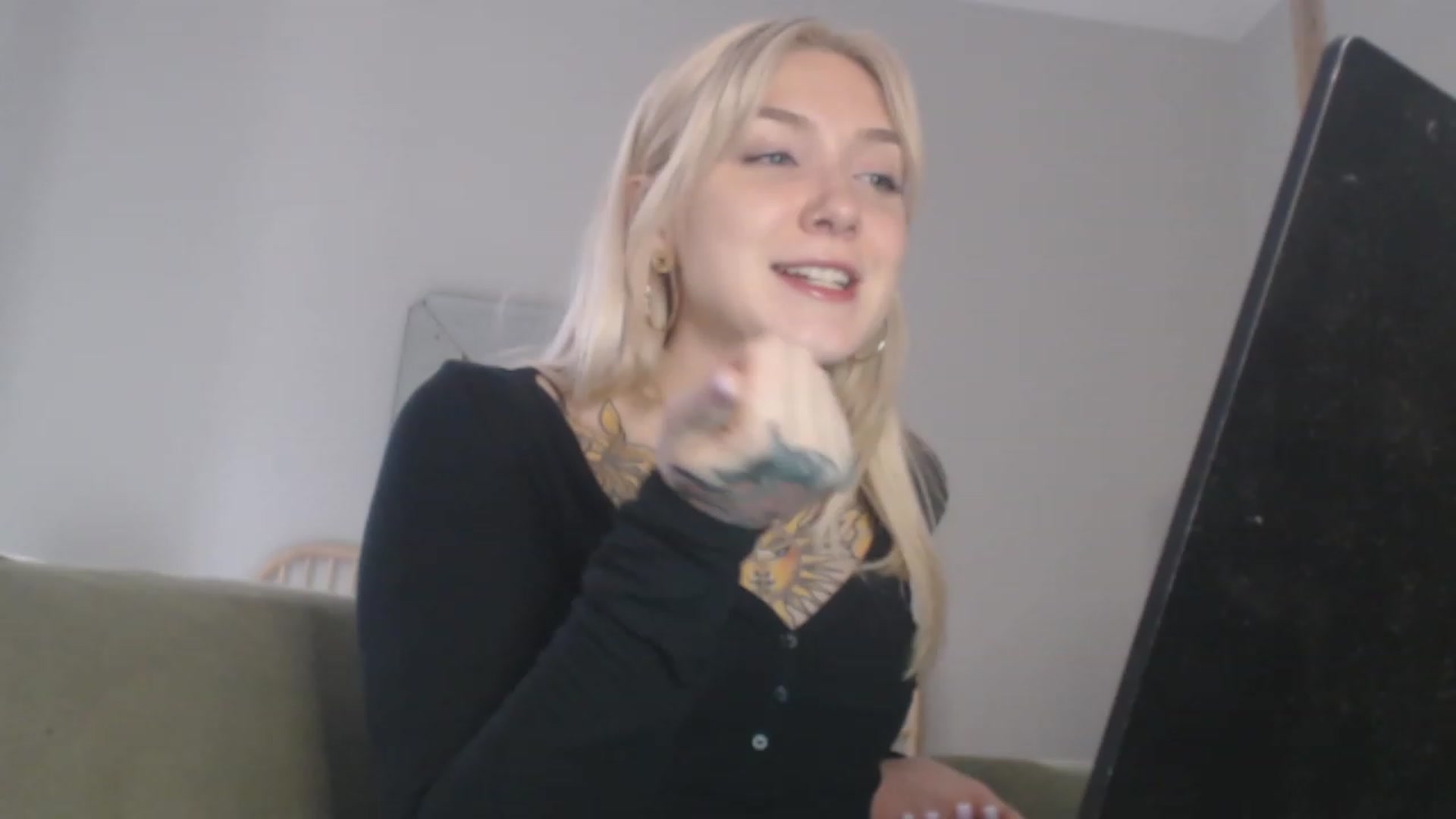 Gallery image thumbnail from Tattoo_bbgirl's myfreecams stream on, 02/08/2024, 14:36 image 3 of 20