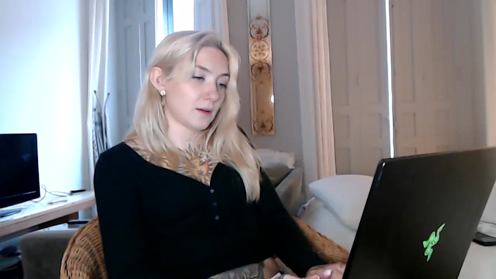 Gallery image thumbnail from Tattoo_bbgirl's myfreecams stream on, 02/21/2024, 16:56 image 11 of 20