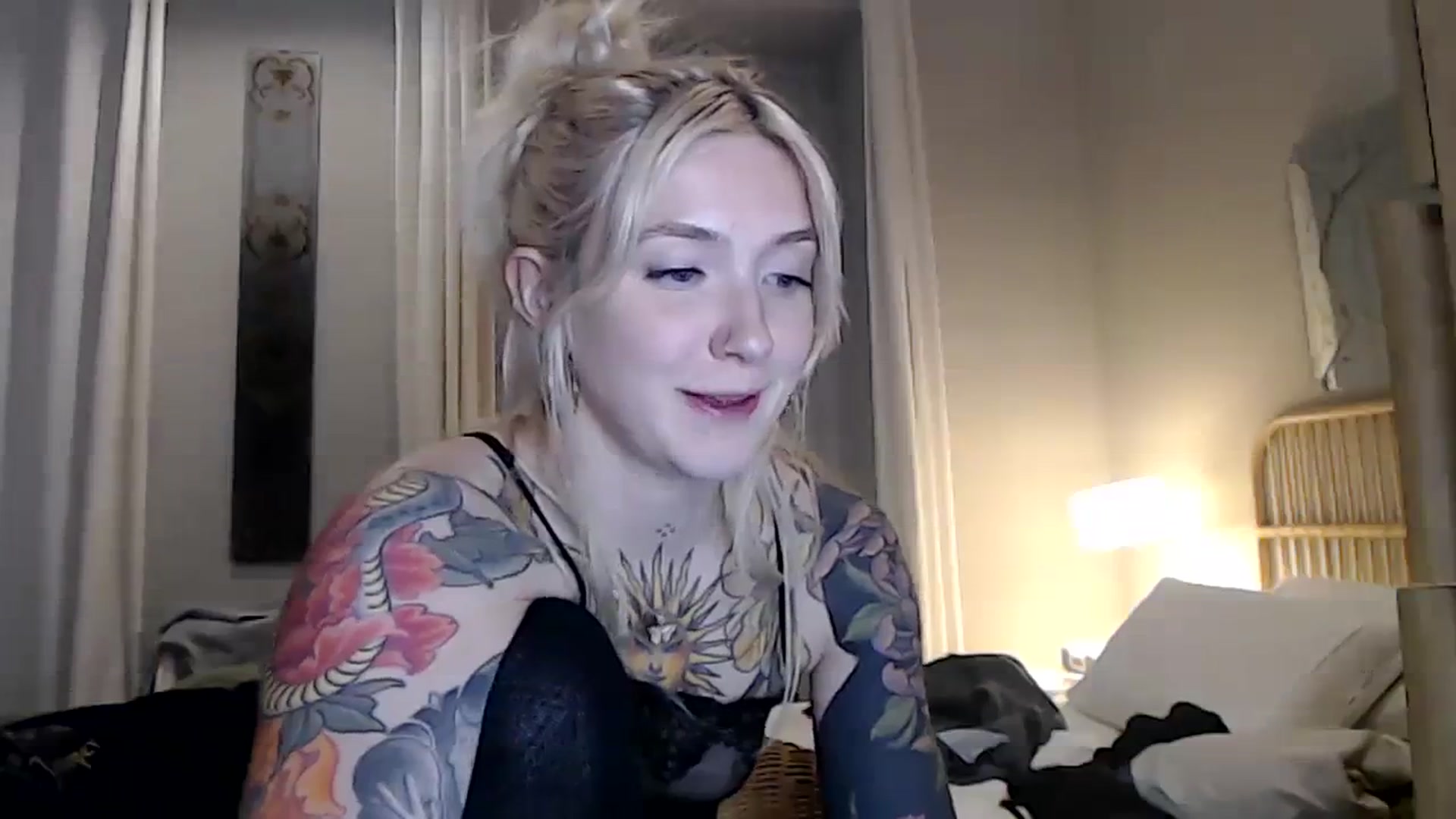 Gallery image thumbnail from Tattoo_bbgirl's myfreecams stream on, 02/24/2024, 19:21 image 20 of 20