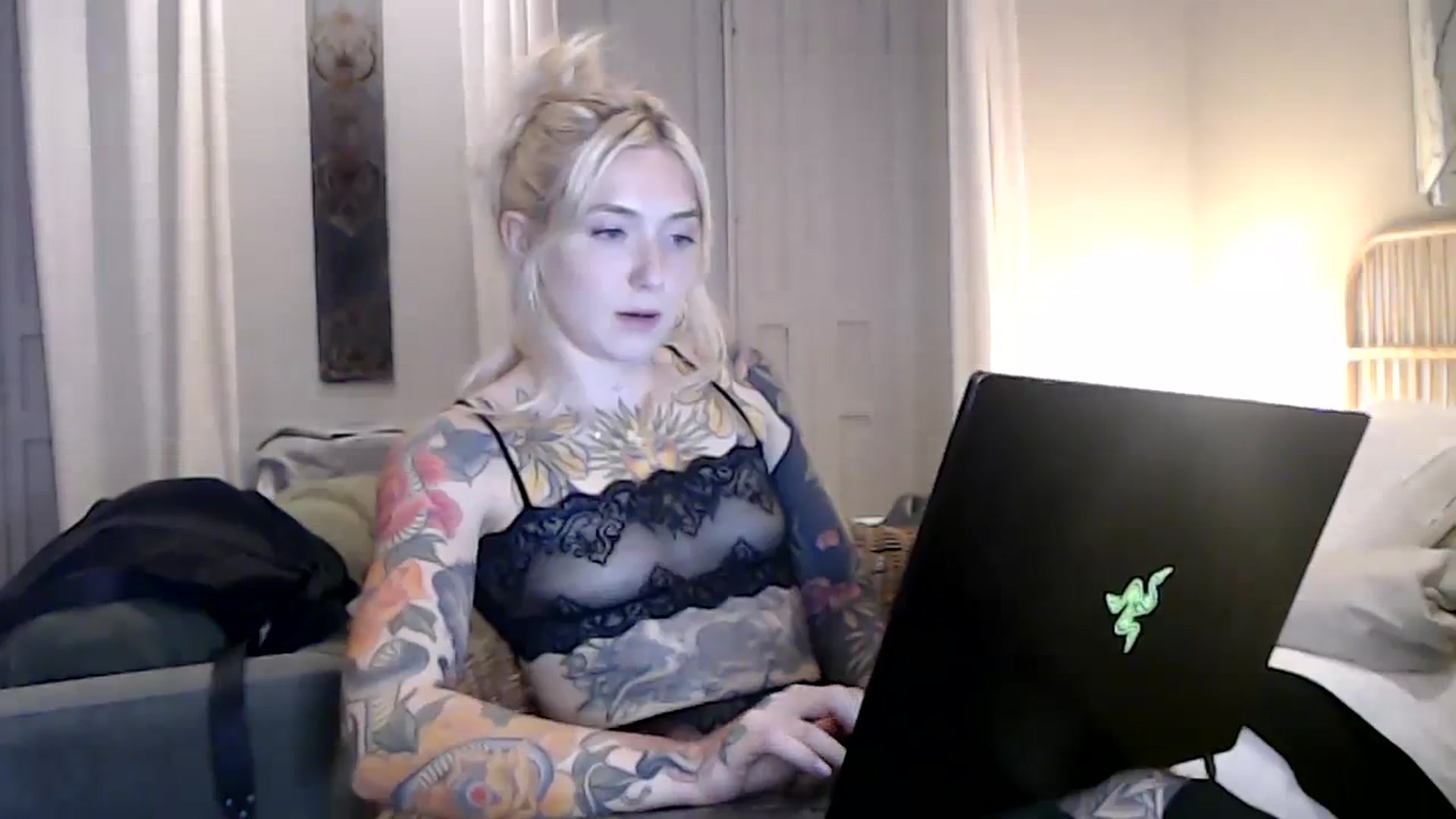 Gallery image thumbnail from Tattoo_bbgirl's myfreecams stream on, 02/24/2024, 19:21 image 15 of 20