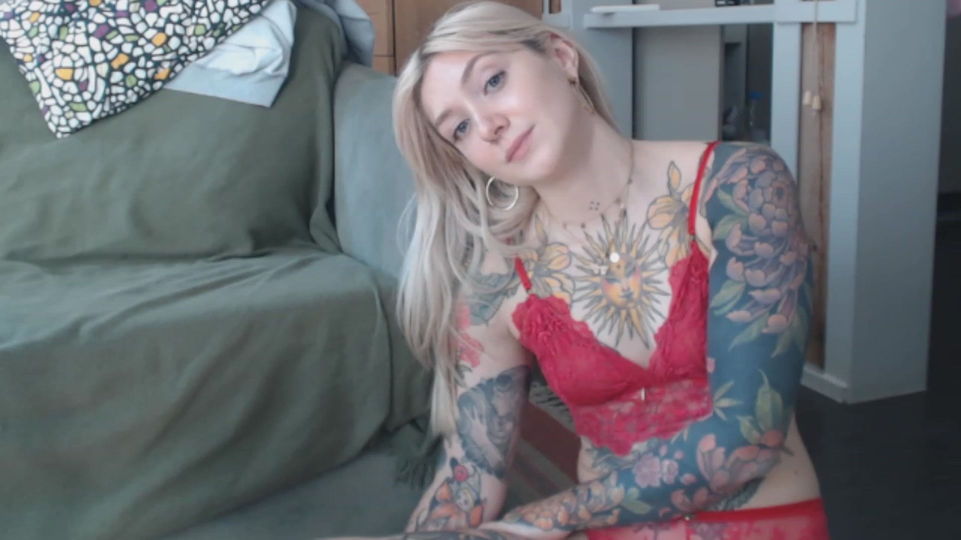 Gallery image thumbnail from Tattoo_bbgirl's myfreecams stream on, 03/12/2024, 15:43 image 15 of 20