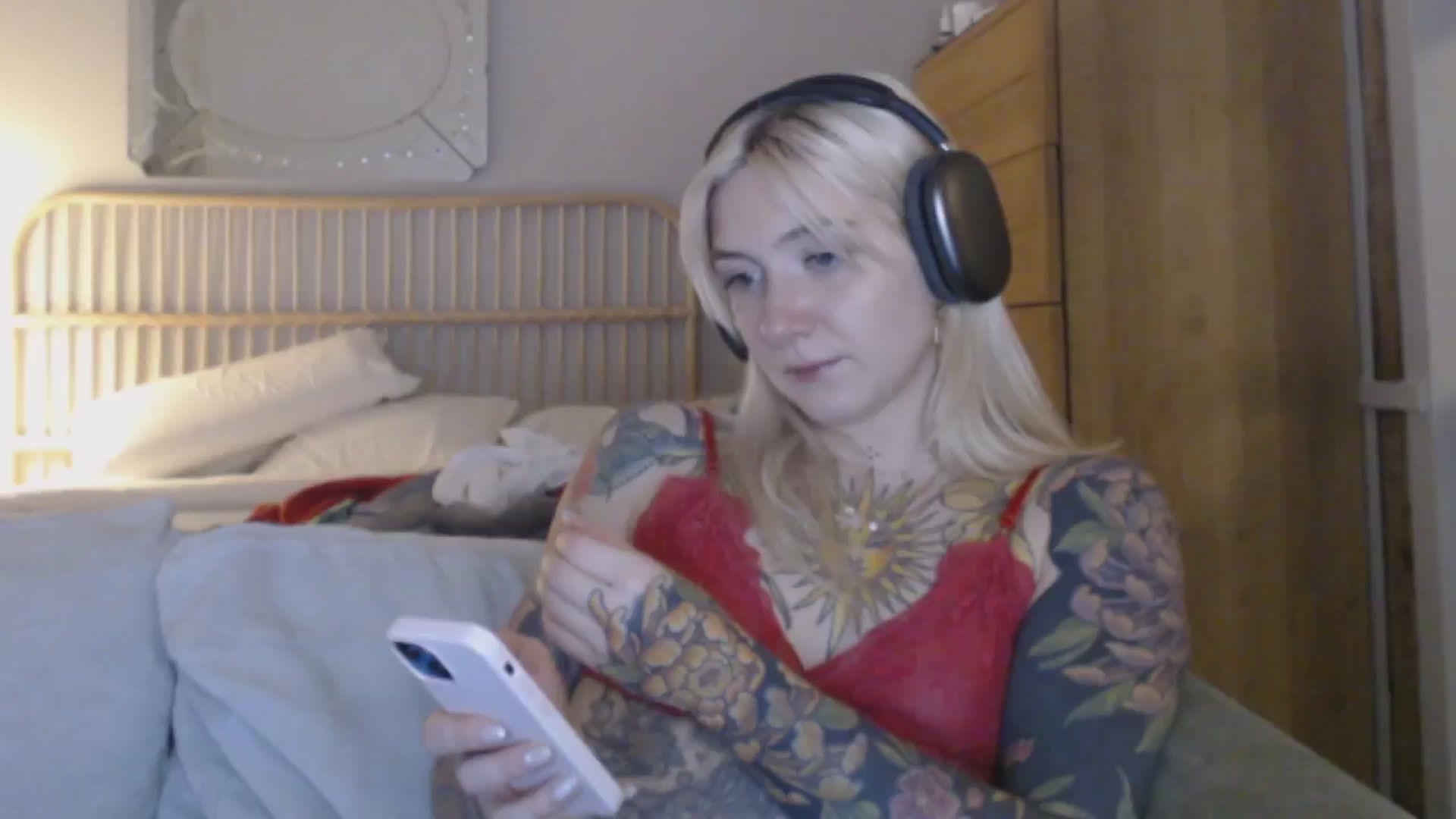 Gallery image thumbnail from Tattoo_bbgirl's myfreecams stream on, 03/12/2024, 18:59 image 11 of 20