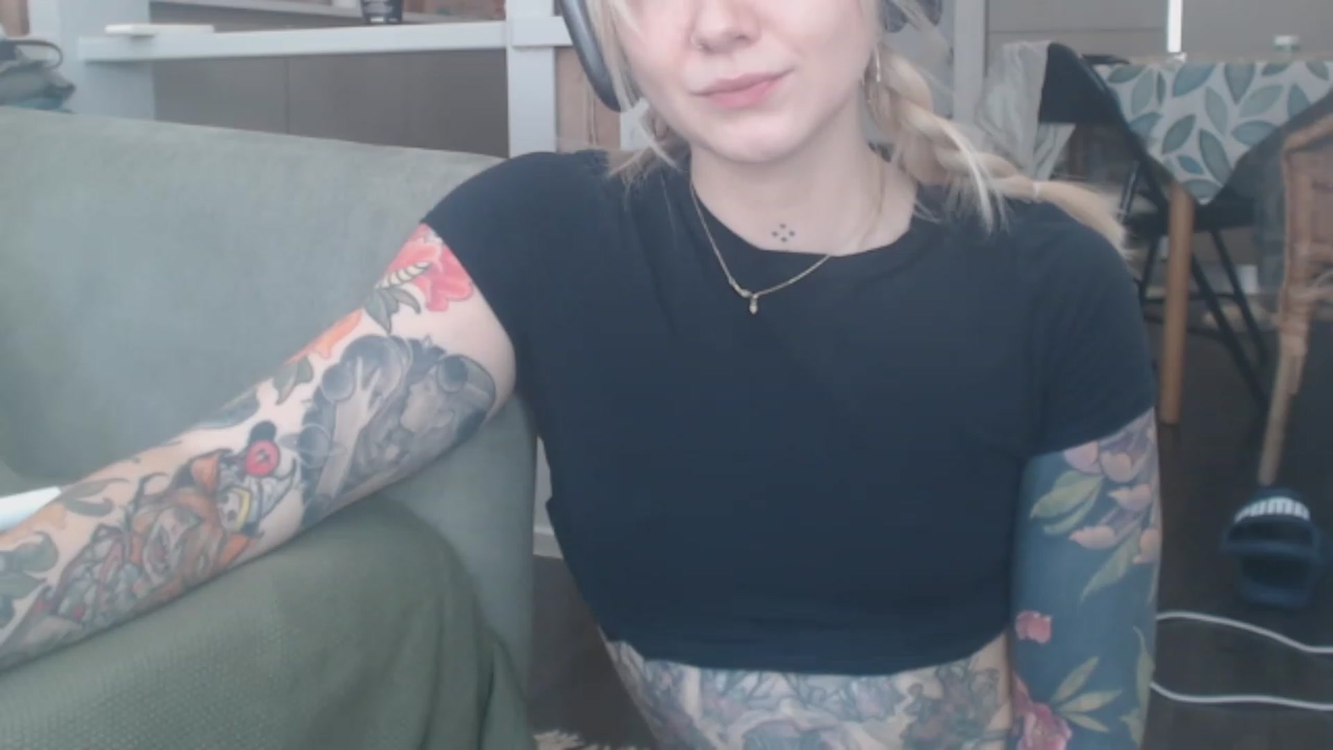 Gallery image thumbnail from Tattoo_bbgirl's myfreecams stream on, 03/13/2024, 15:33 image 16 of 20