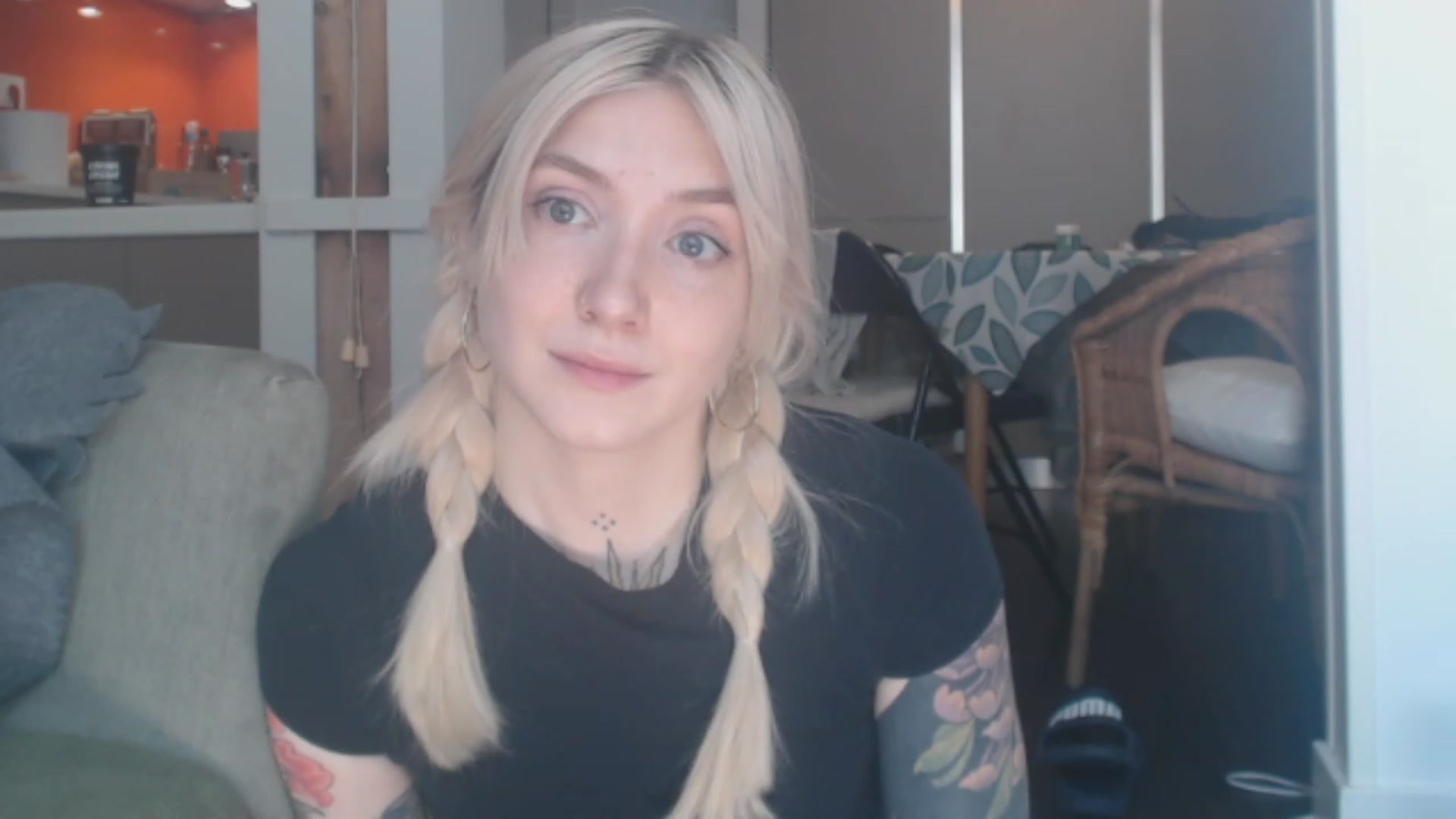 Gallery image thumbnail from Tattoo_bbgirl's myfreecams stream on, 03/13/2024, 15:33 image 3 of 20