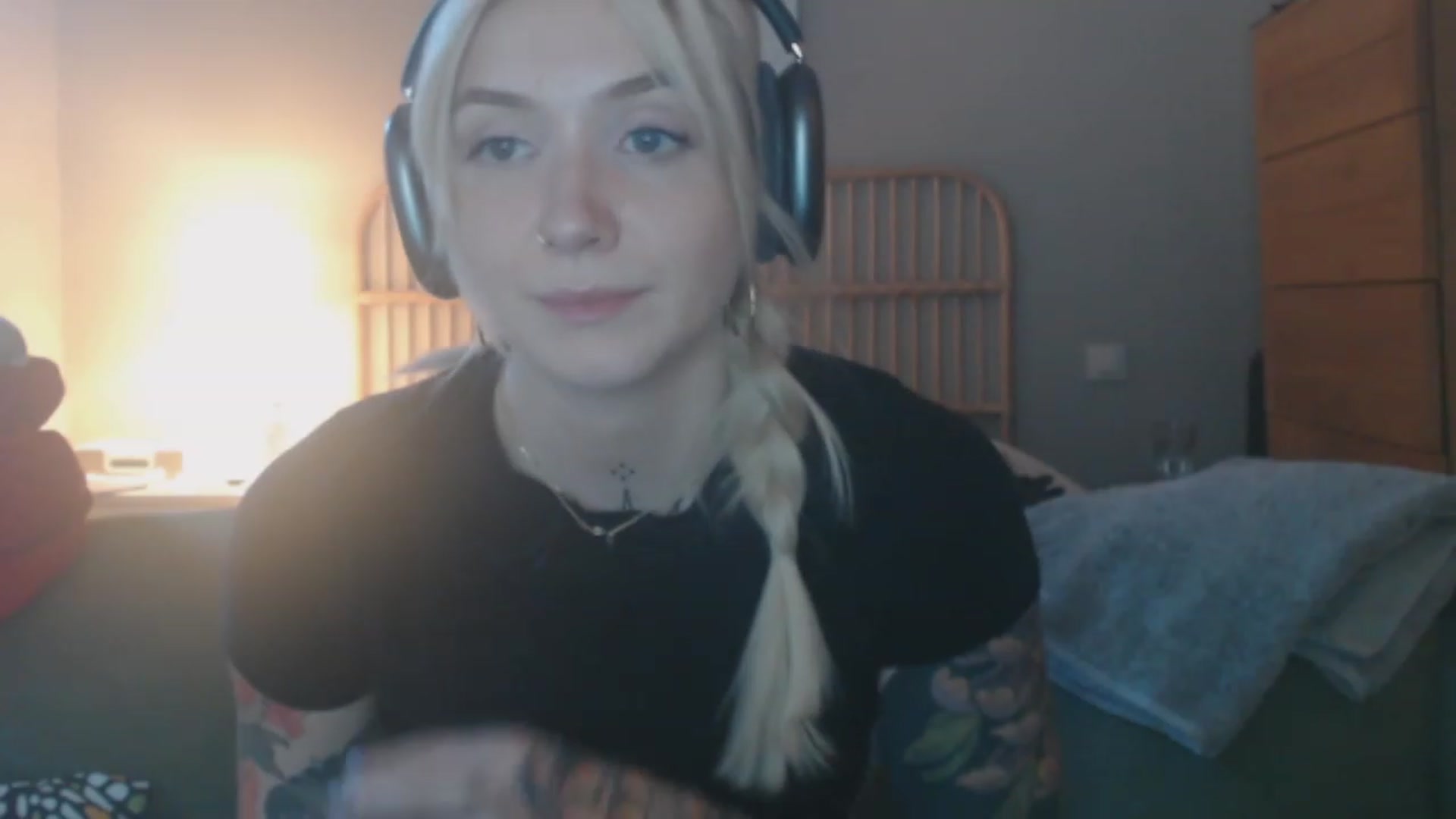 Gallery image thumbnail from Tattoo_bbgirl's myfreecams stream on, 03/13/2024, 17:27 image 17 of 20