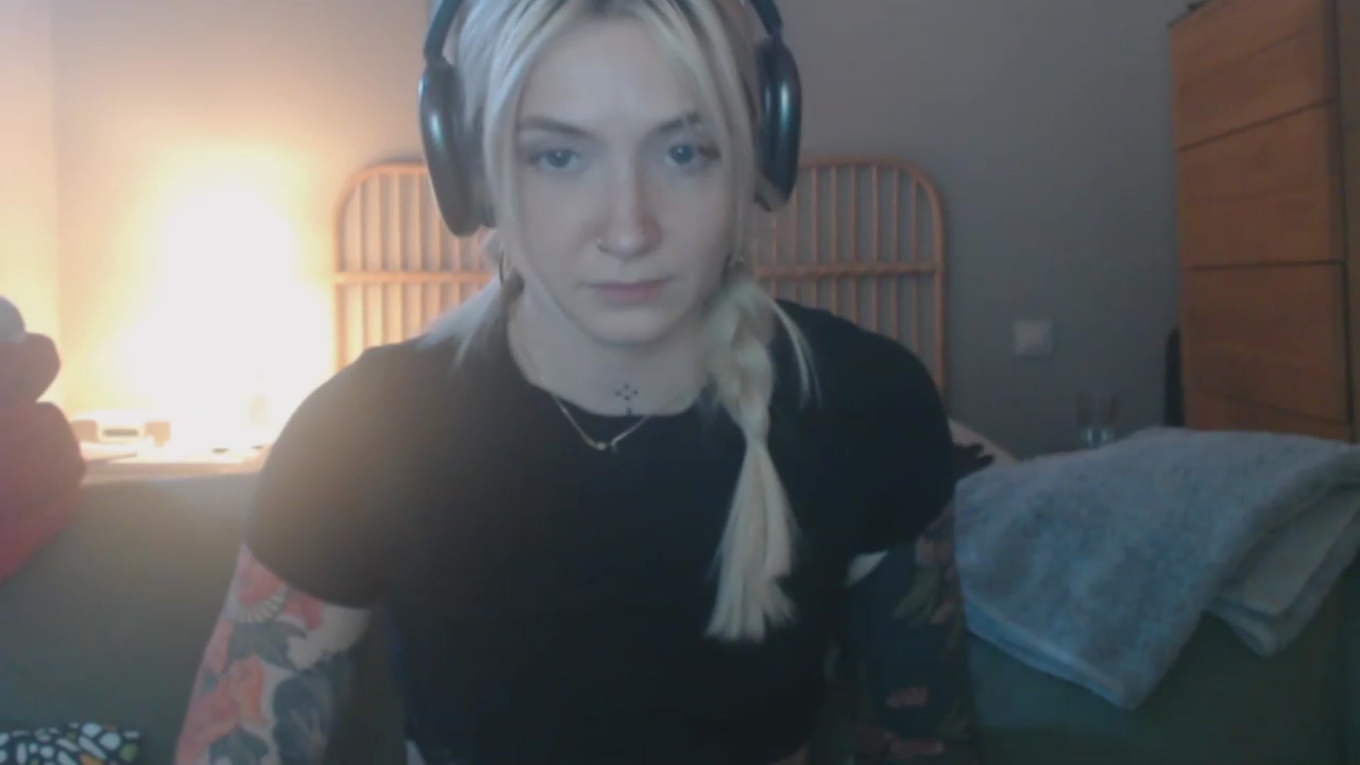 Gallery image thumbnail from Tattoo_bbgirl's myfreecams stream on, 03/13/2024, 17:27 image 15 of 20