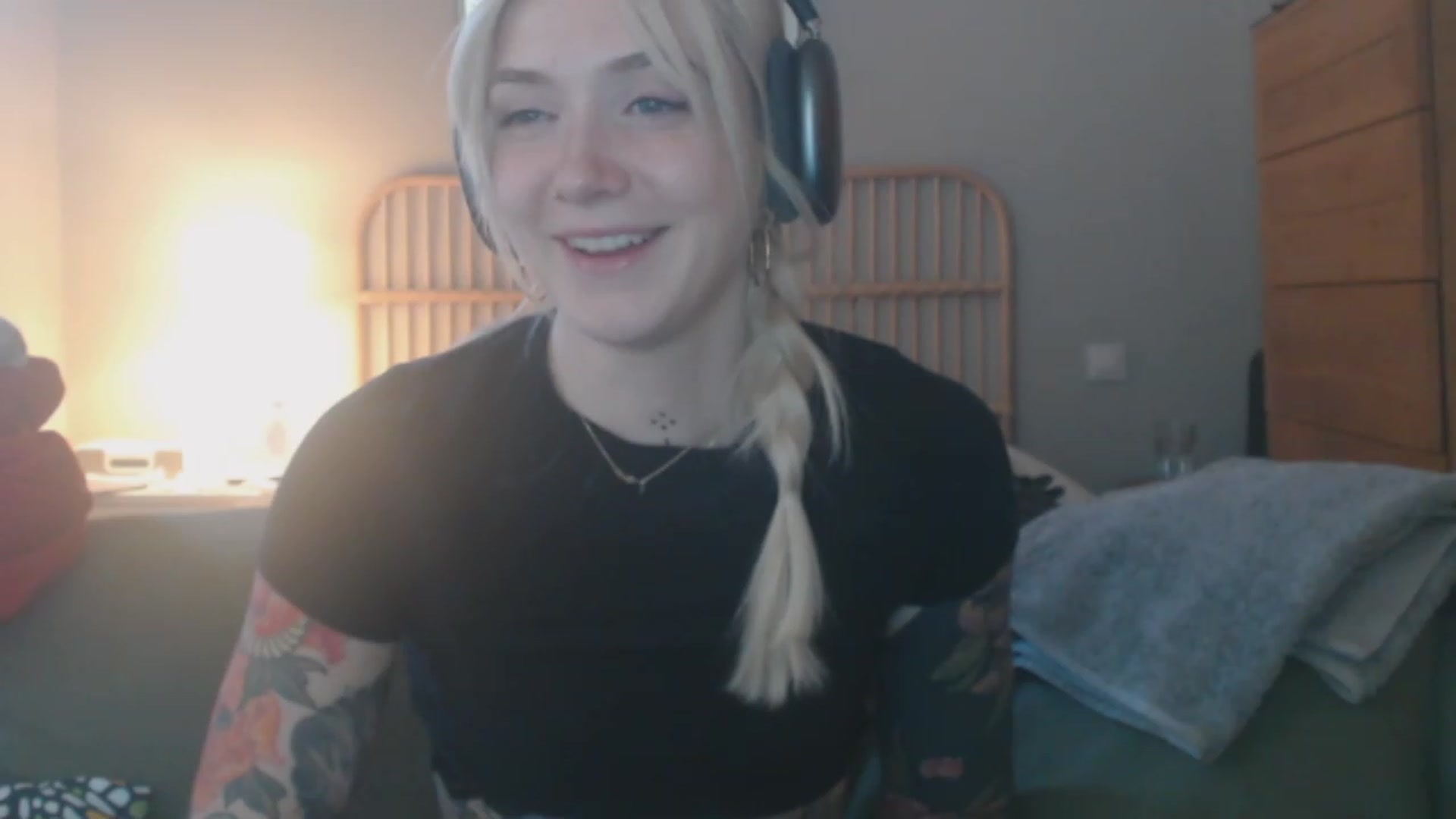 Gallery image thumbnail from Tattoo_bbgirl's myfreecams stream on, 03/13/2024, 17:27 image 13 of 20