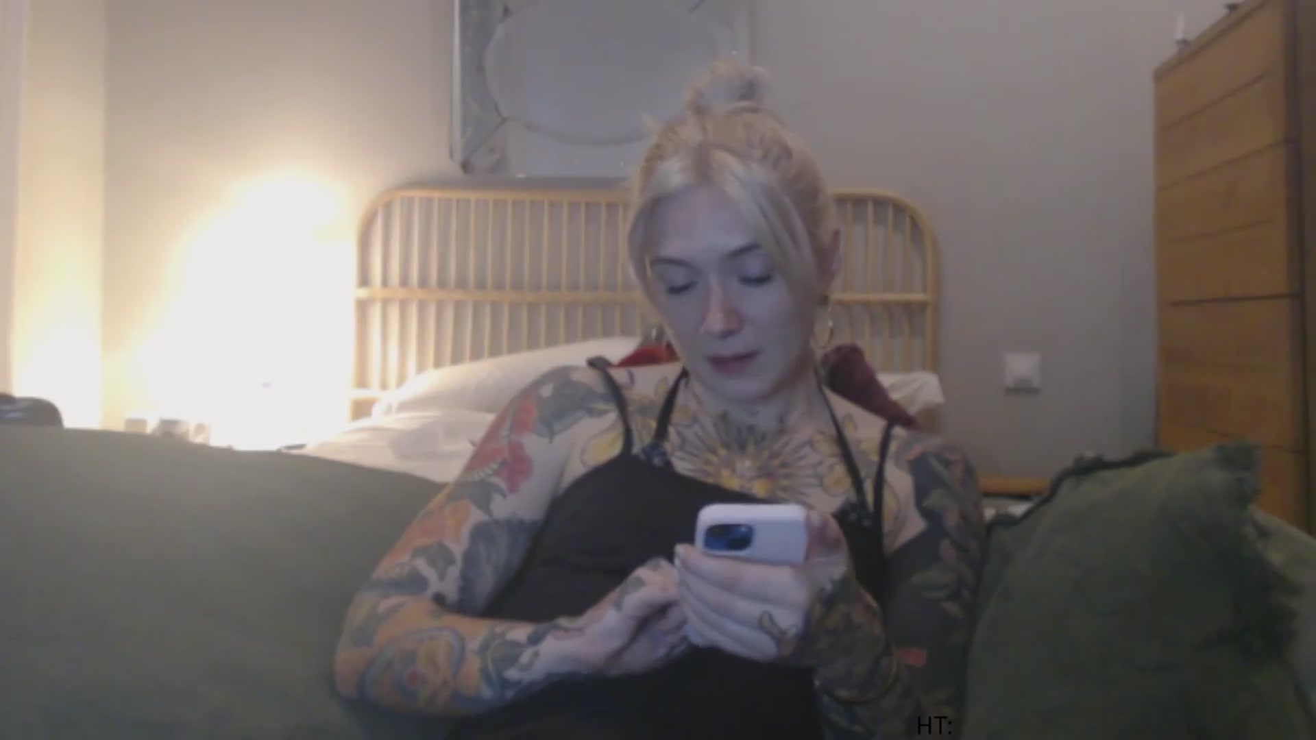 Gallery image thumbnail from Tattoo_bbgirl's myfreecams stream on, 03/21/2024, 18:34 image 9 of 20