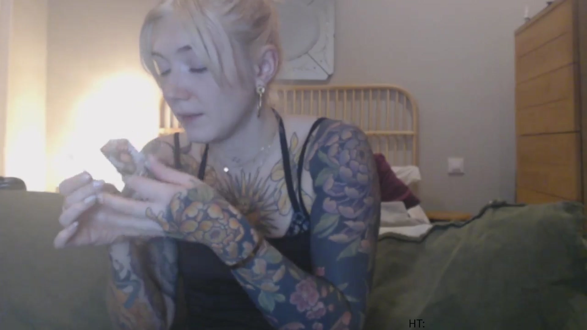 Gallery image thumbnail from Tattoo_bbgirl's myfreecams stream on, 03/21/2024, 18:34 image 7 of 20