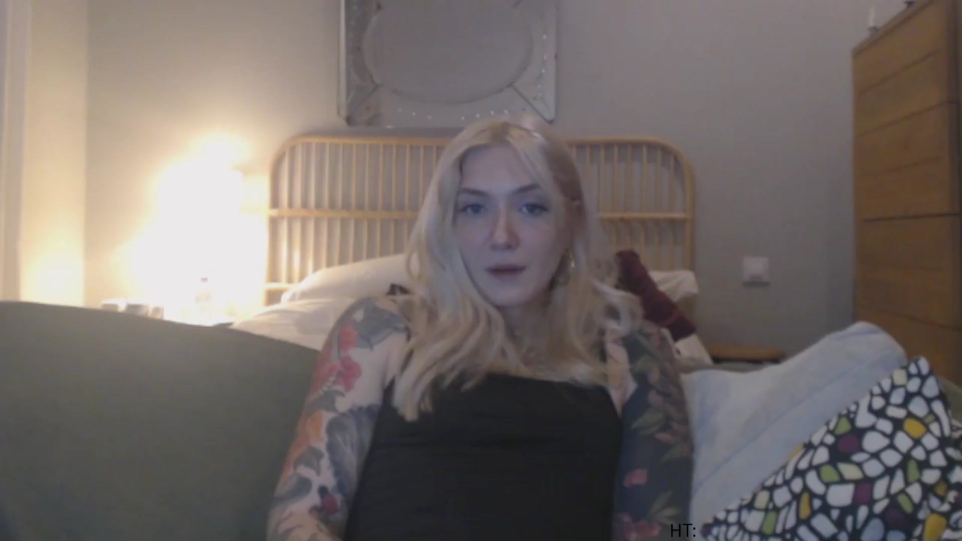 Gallery image thumbnail from Tattoo_bbgirl's myfreecams stream on, 03/21/2024, 18:34 image 17 of 20