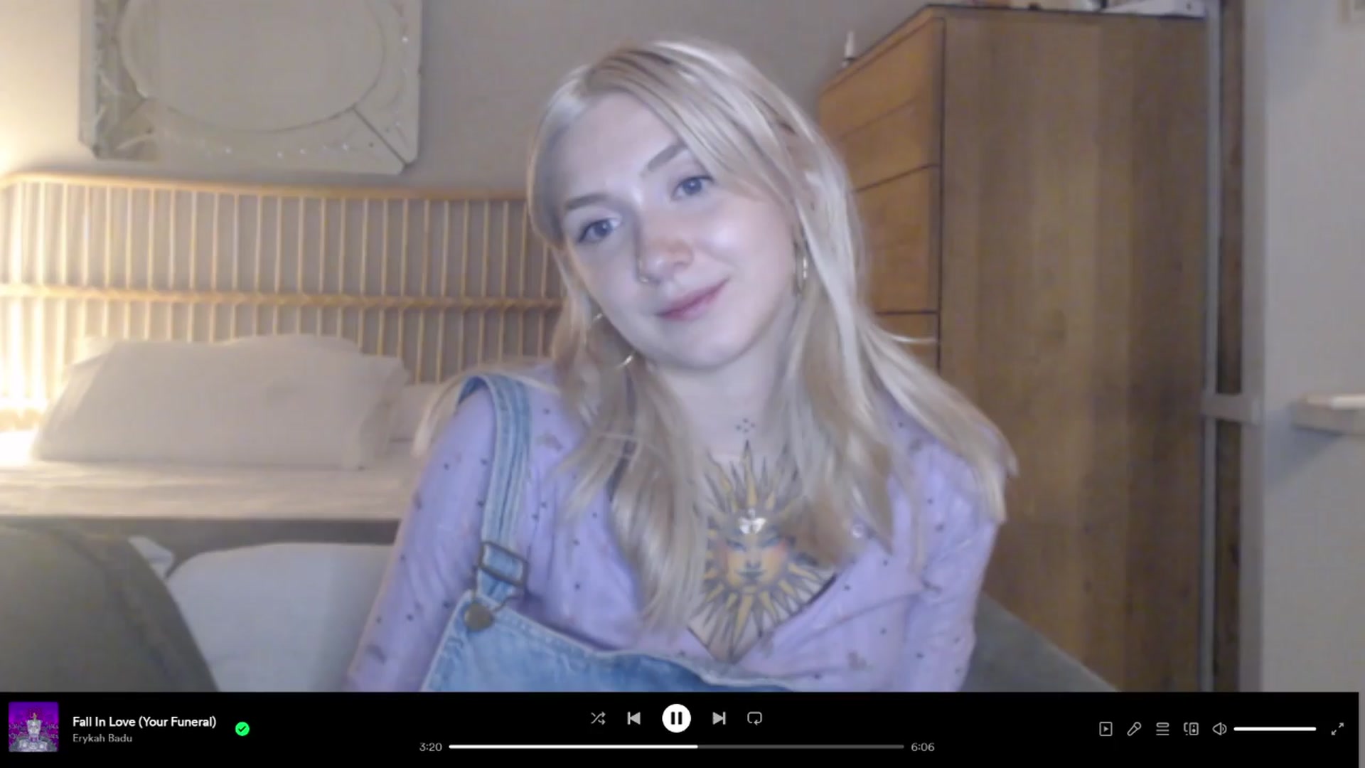 Gallery image thumbnail from Tattoo_bbgirl's myfreecams stream on, 03/25/2024, 19:35 image 16 of 20