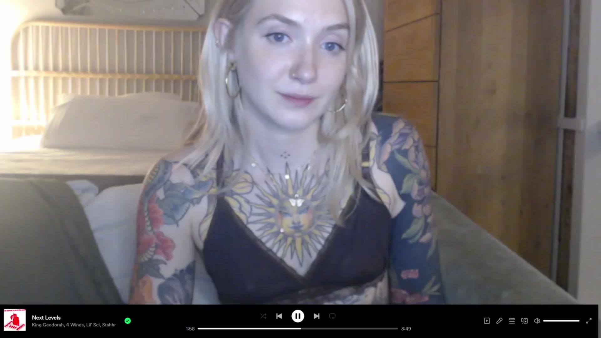 Gallery image thumbnail from Tattoo_bbgirl's myfreecams stream on, 03/25/2024, 20:36 image 9 of 20