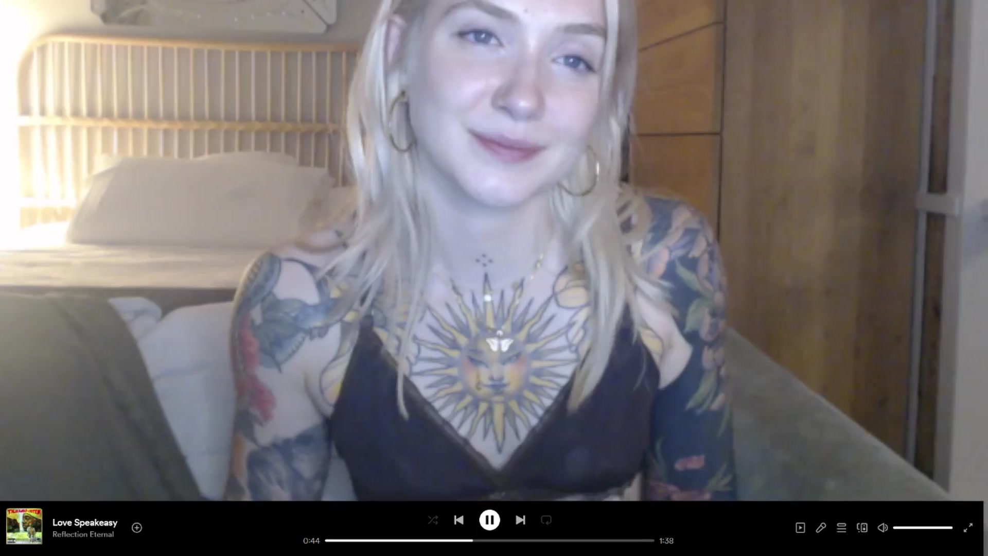 Gallery image thumbnail from Tattoo_bbgirl's myfreecams stream on, 03/25/2024, 20:36 image 14 of 20